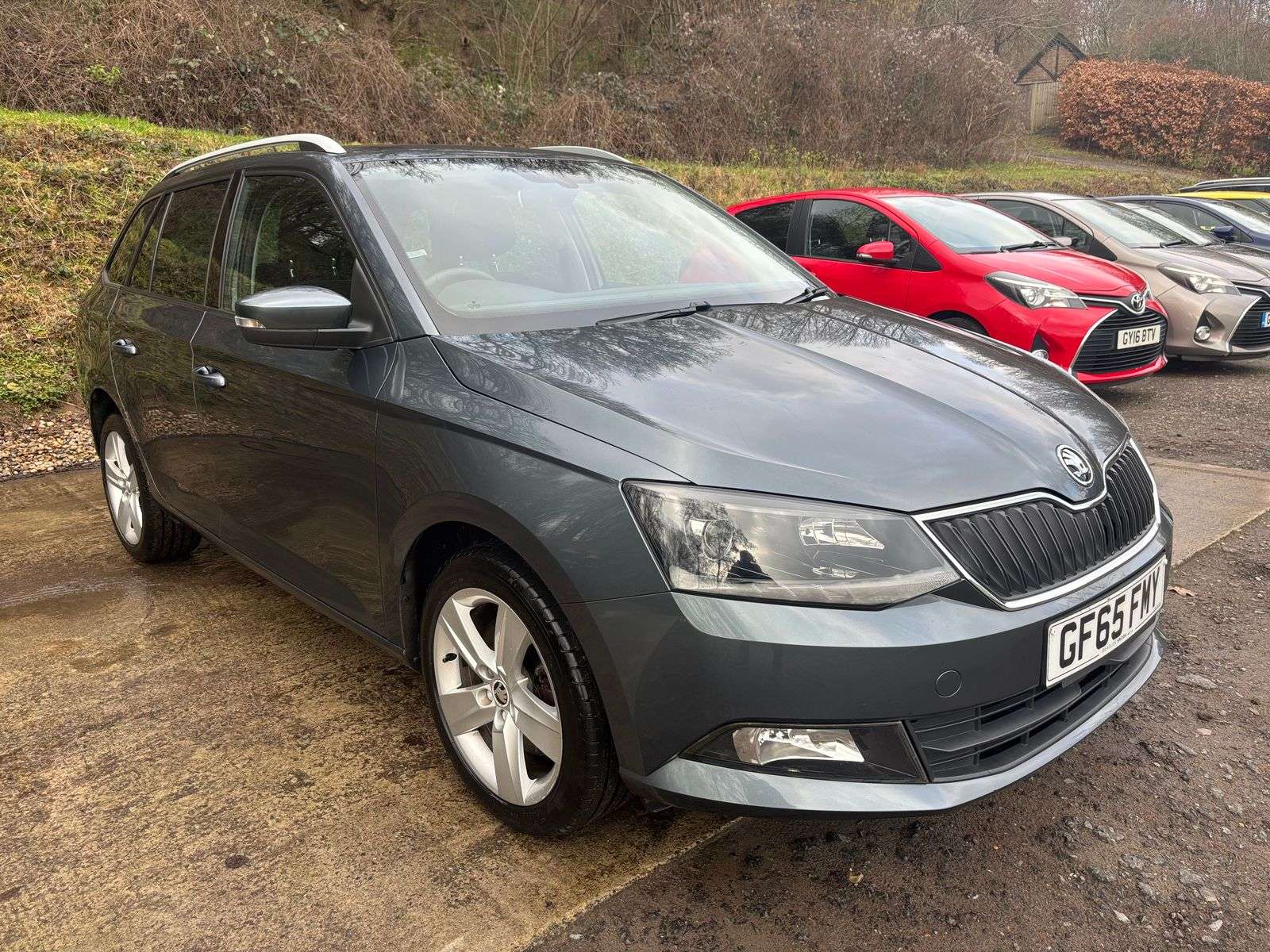 A 2015 SKODA FABIA 1.2 TSI SE L Estate 5dr Petrol DSG Euro 6 (s/s) (110 ps) A 2015 SKODA FABIA 1.2 TSI SE L Estate 5dr Petrol DSG Euro 6 (s/s) (110 ps)
