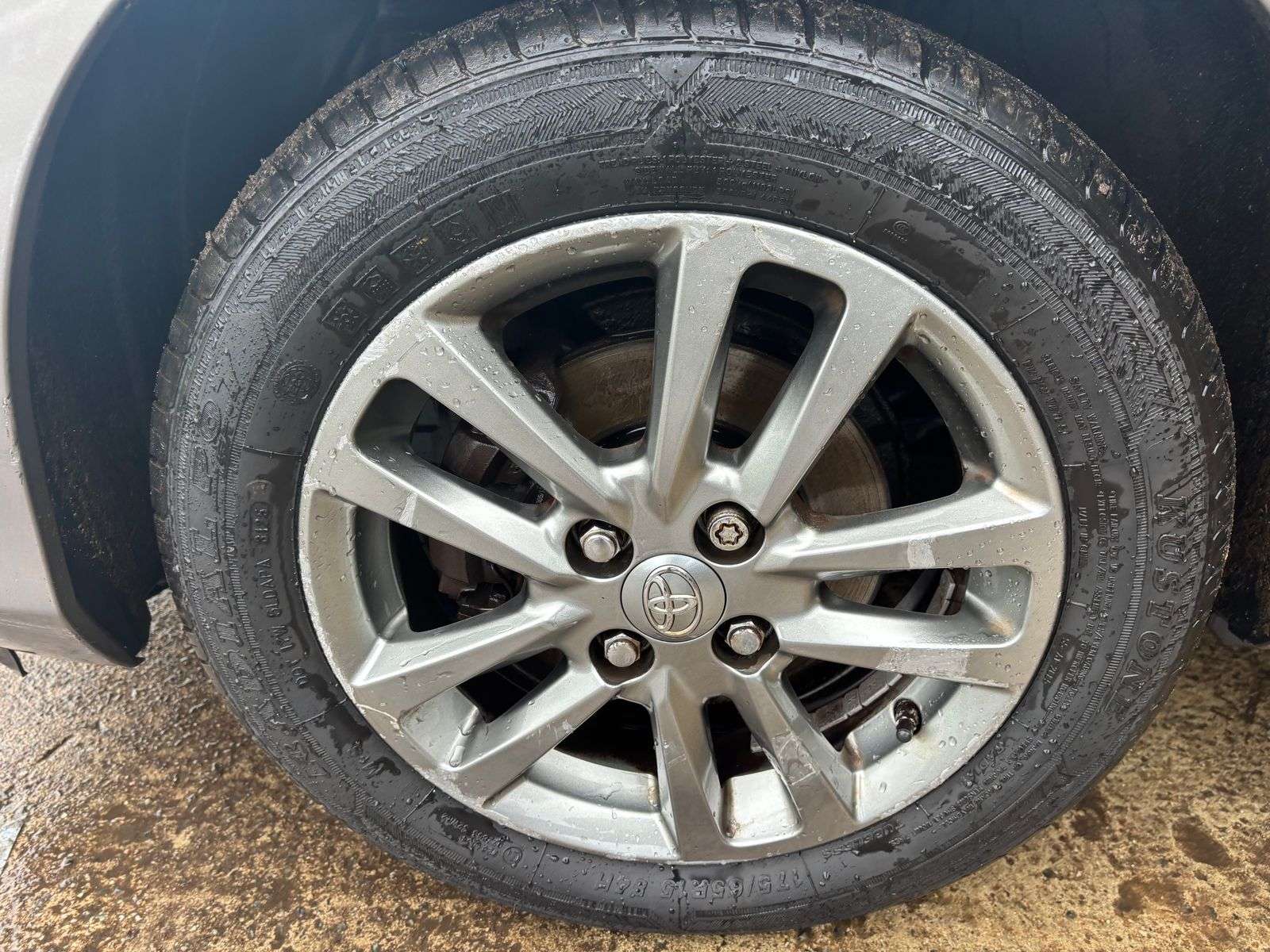 2015 TOYOTA YARIS 2015 TOYOTA YARIS