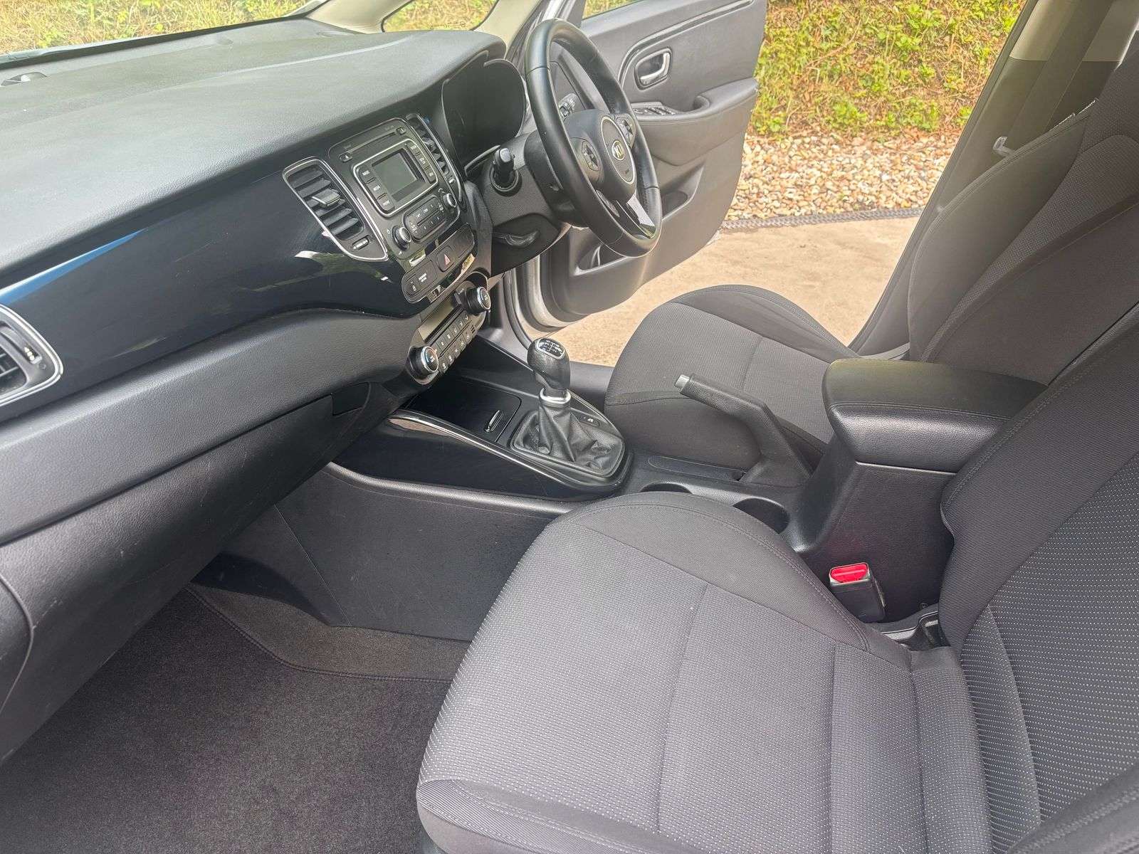 2013 KIA CARENS 2013 KIA CARENS