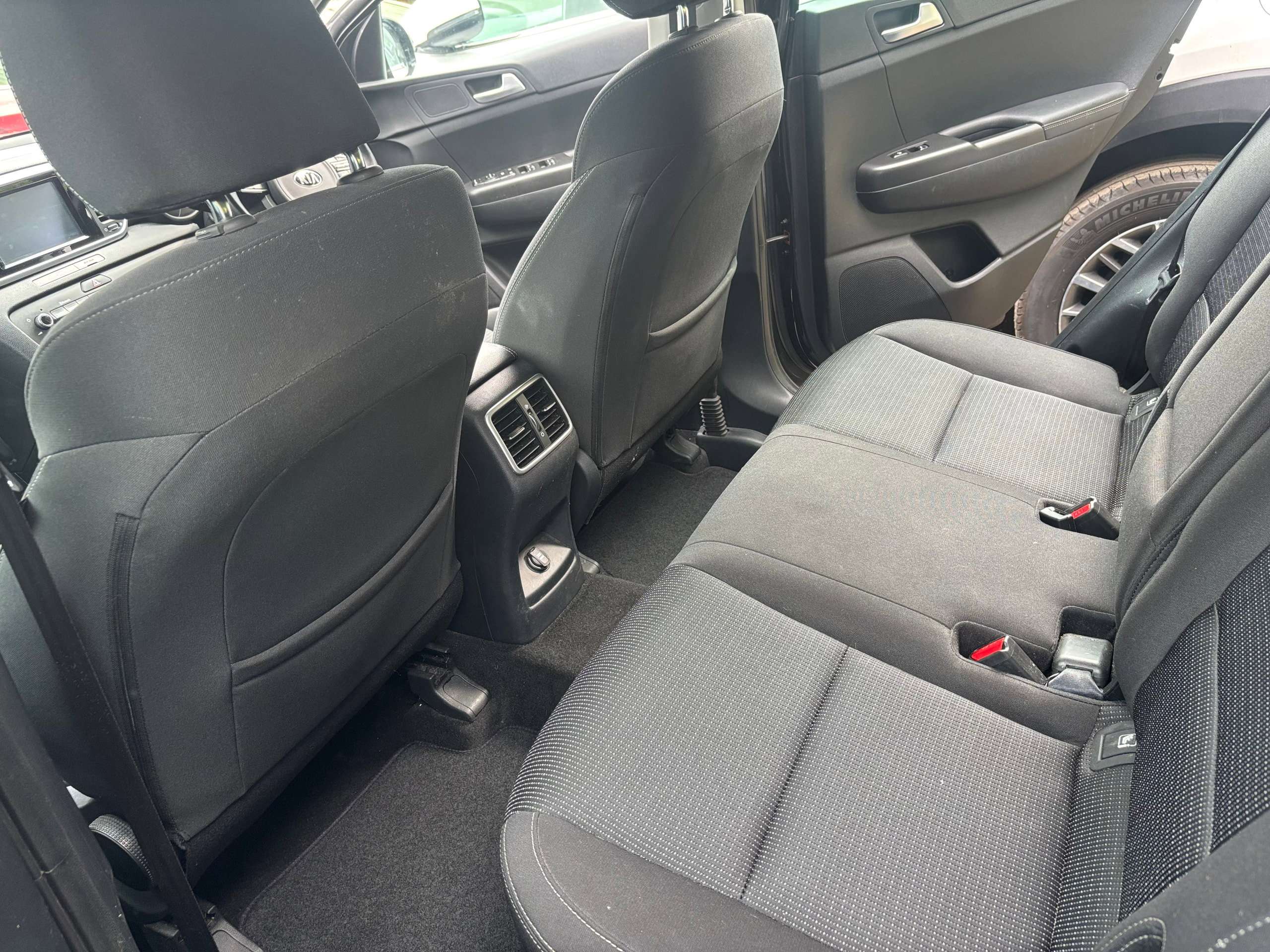 2018 KIA SPORTAGE 2018 KIA SPORTAGE