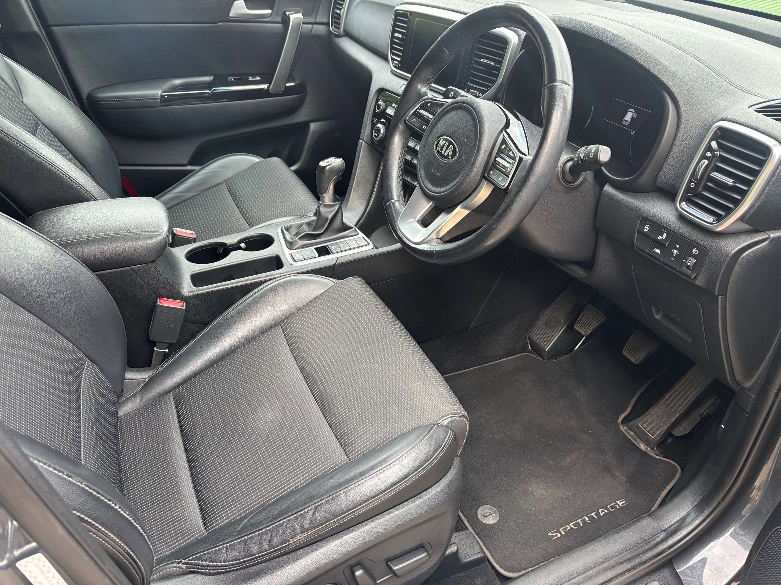 2019 KIA SPORTAGE 2019 KIA SPORTAGE
