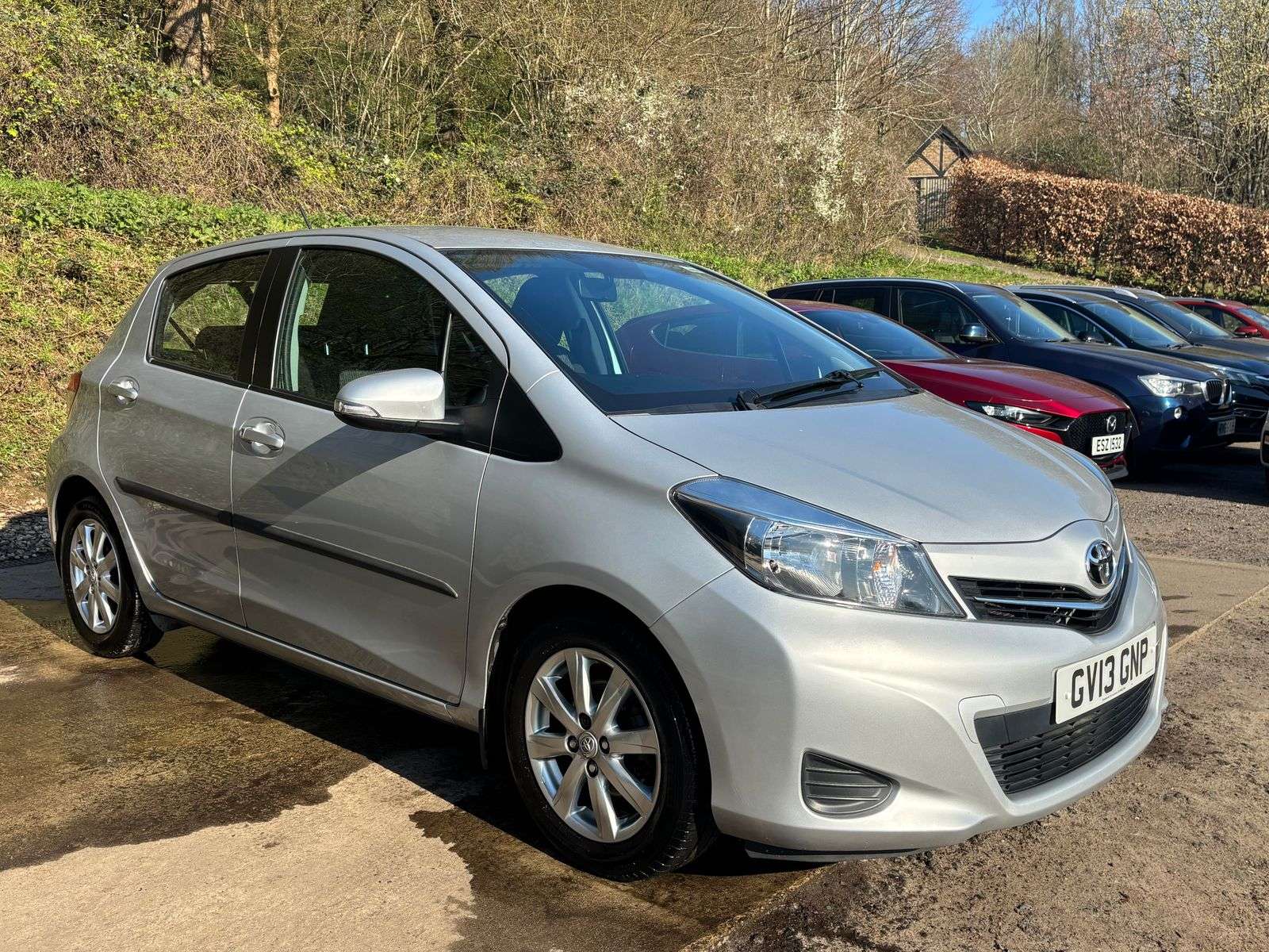 A 2013 TOYOTA YARIS 1.4 D-4D TR Hatchback 5dr Diesel Manual Euro 5 (90 ps) A 2013 TOYOTA YARIS 1.4 D-4D TR Hatchback 5dr Diesel Manual Euro 5 (90 ps)