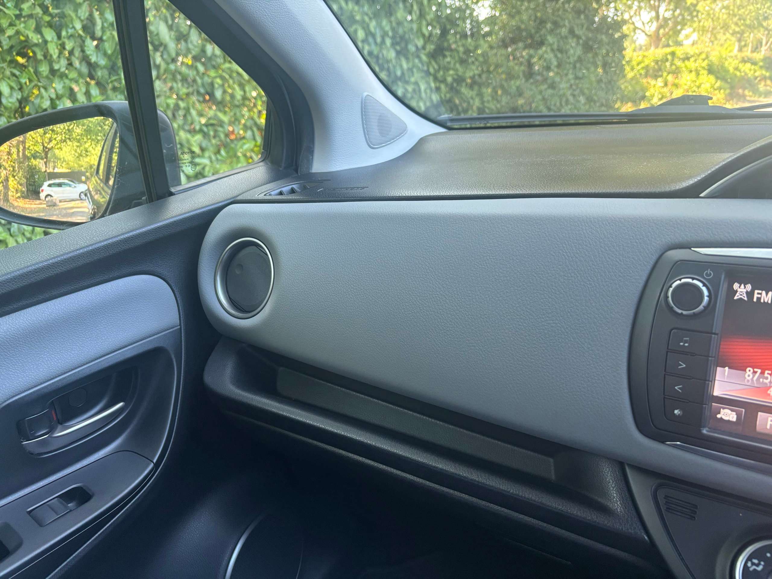 2016 TOYOTA YARIS 2016 TOYOTA YARIS