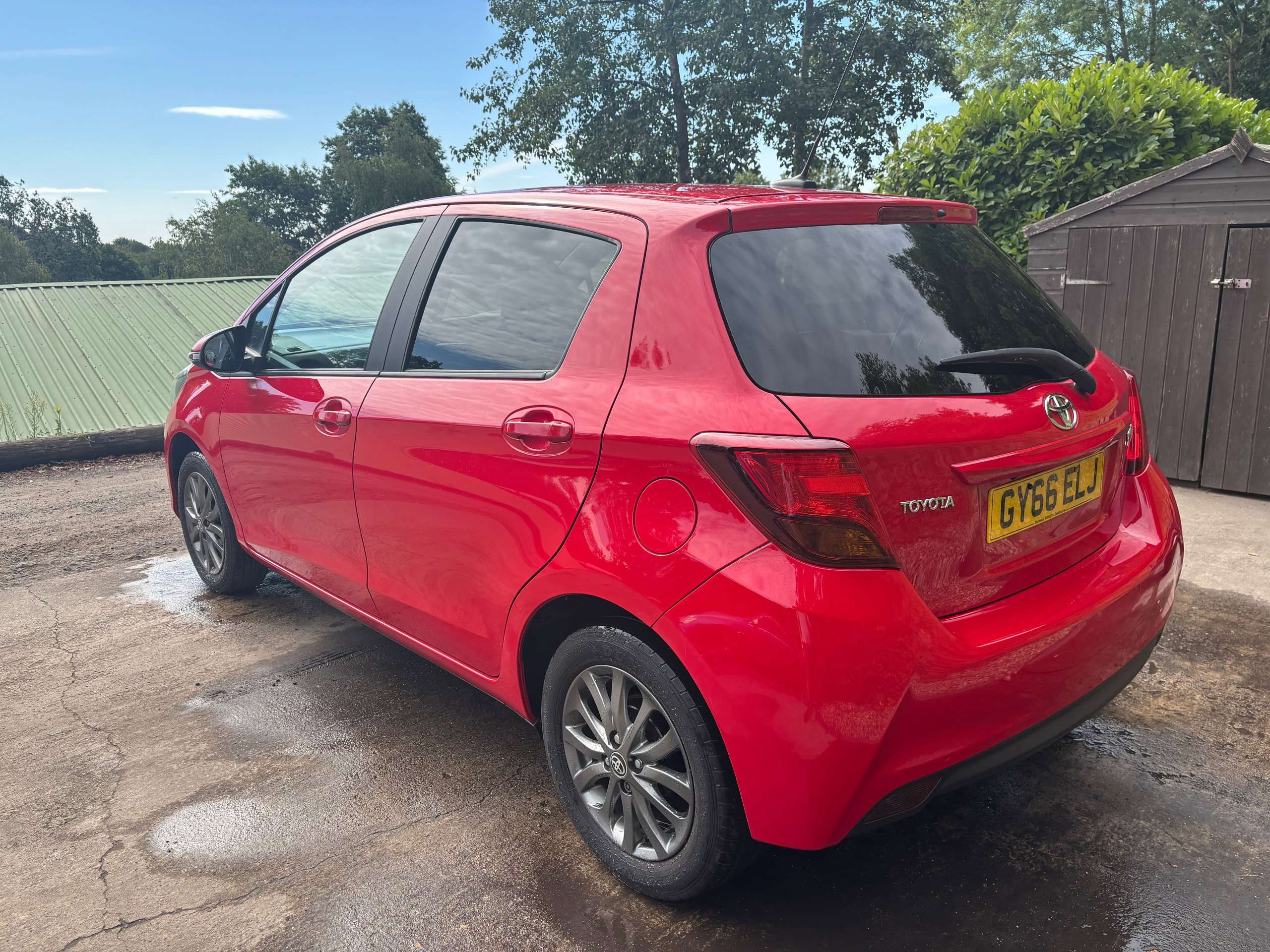 2016 TOYOTA YARIS 2016 TOYOTA YARIS
