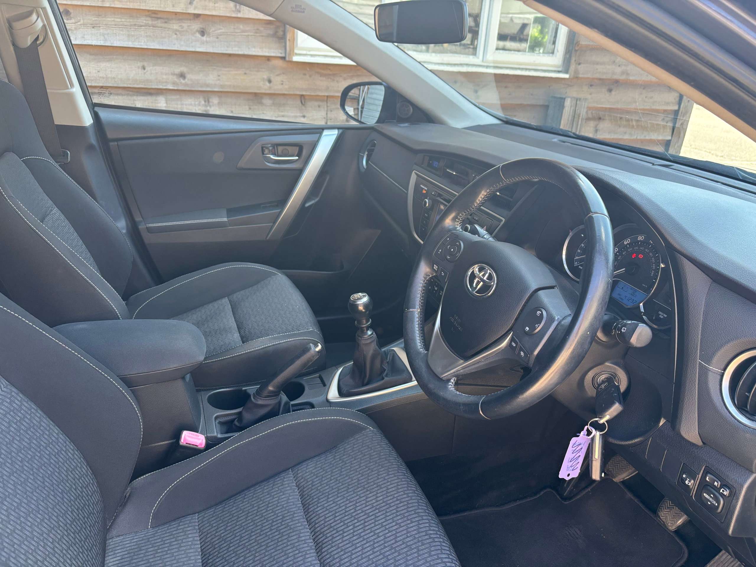 2014 TOYOTA AURIS 2014 TOYOTA AURIS