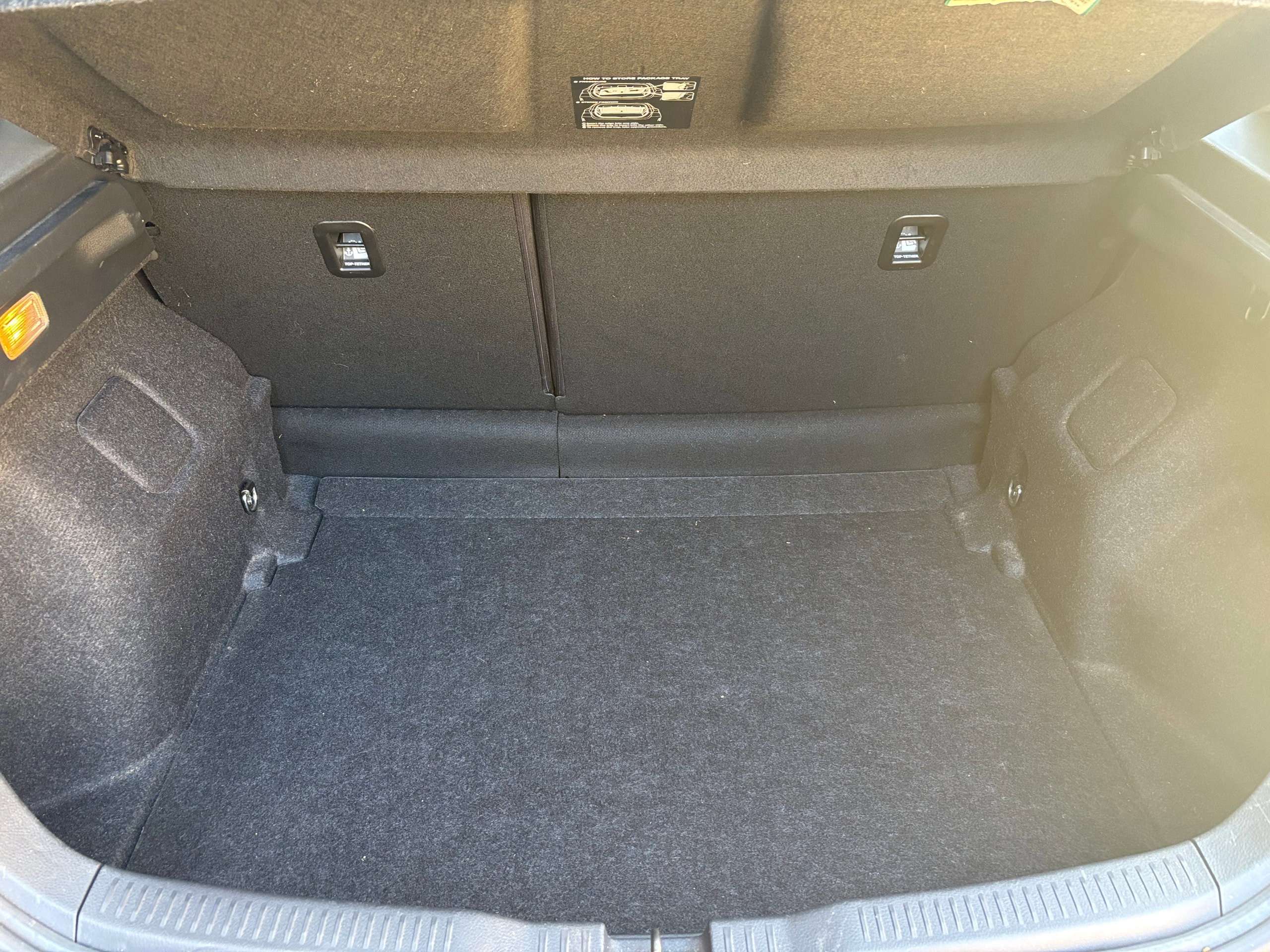 2014 TOYOTA AURIS 2014 TOYOTA AURIS