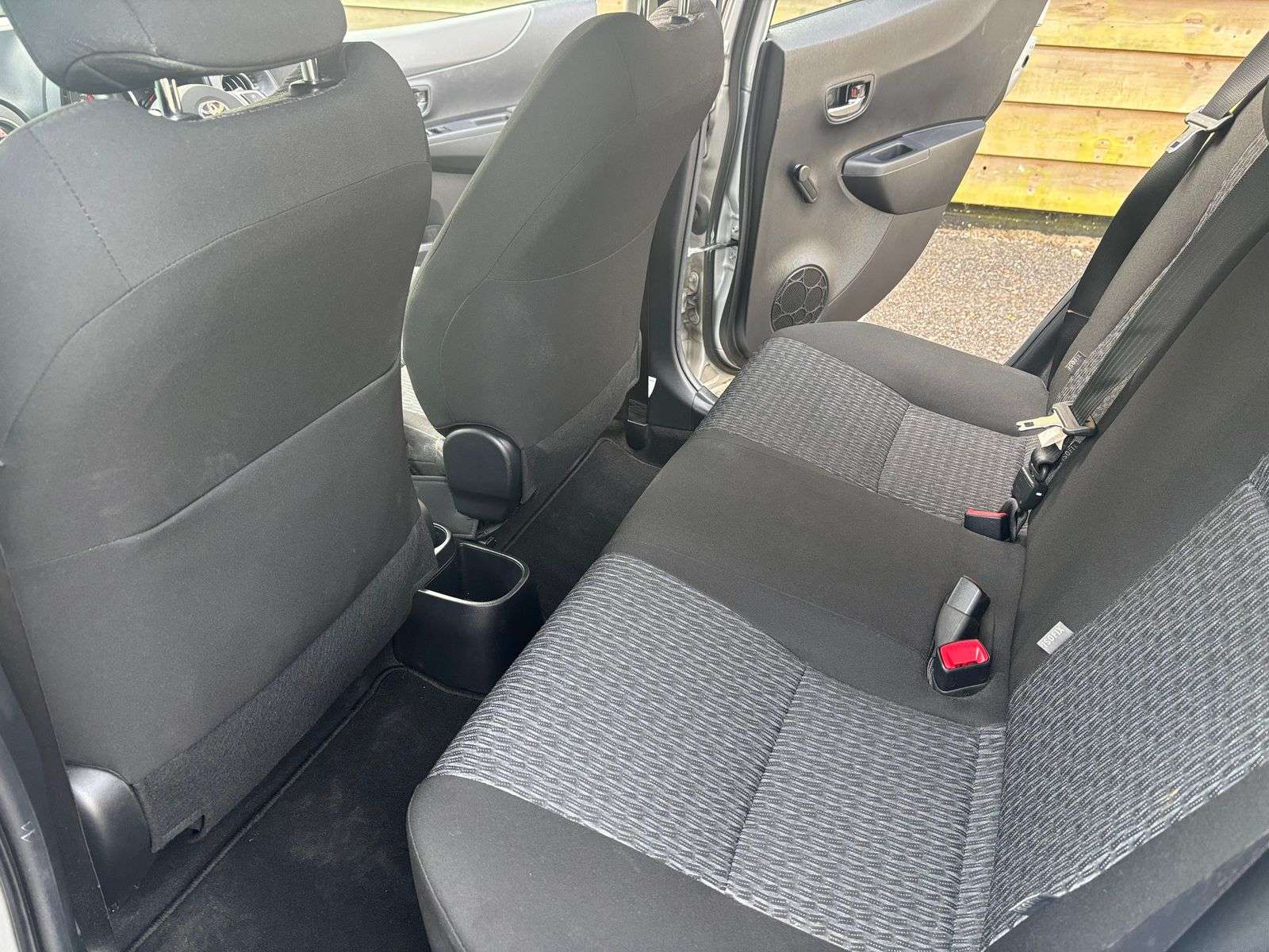 2013 TOYOTA YARIS 2013 TOYOTA YARIS