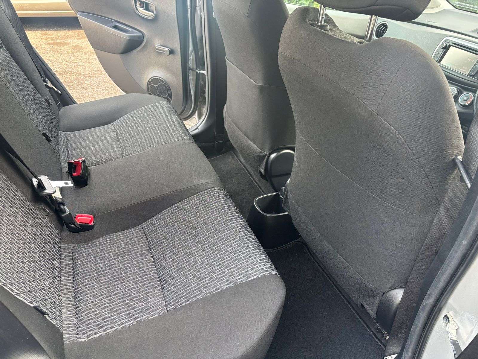 2013 TOYOTA YARIS 2013 TOYOTA YARIS