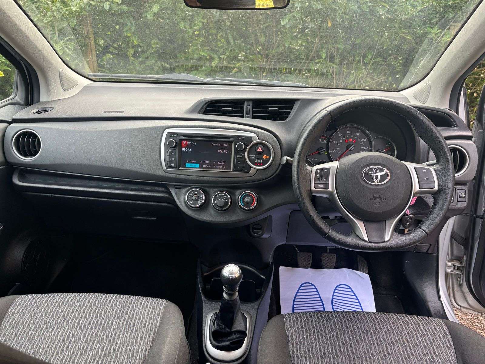 2013 TOYOTA YARIS 2013 TOYOTA YARIS