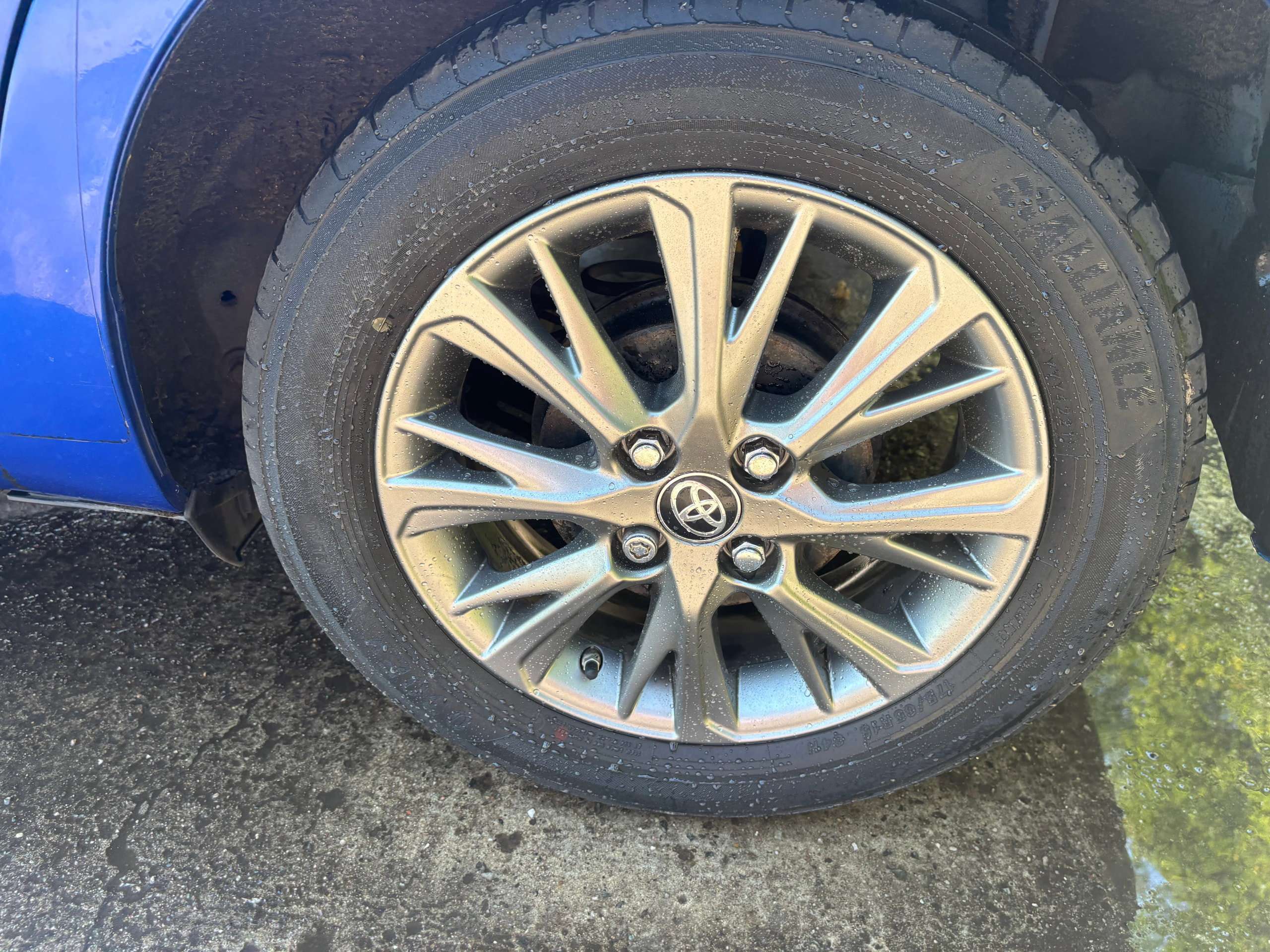 2017 TOYOTA YARIS 2017 TOYOTA YARIS