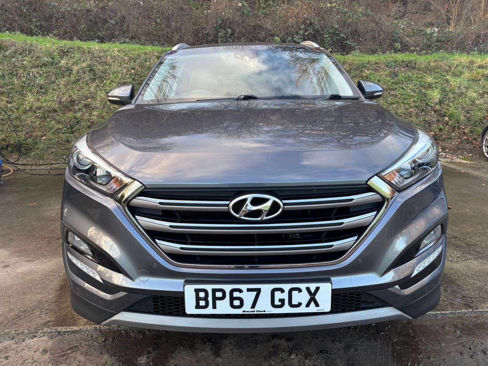 A 2018 HYUNDAI TUCSON 1.6 T-GDi Sport Edition SUV 5dr Petrol Manual Euro 6 (177 ps) A 2018 HYUNDAI TUCSON 1.6 T-GDi Sport Edition SUV 5dr Petrol Manual Euro 6 (177 ps)