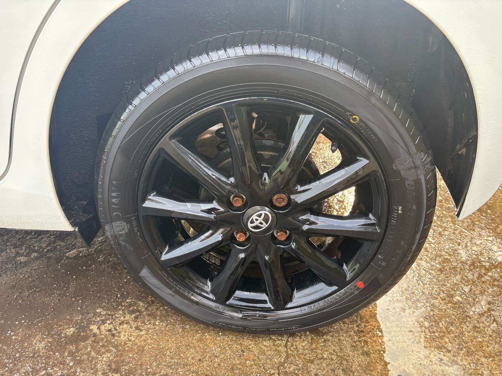 2017 TOYOTA AYGO 2017 TOYOTA AYGO