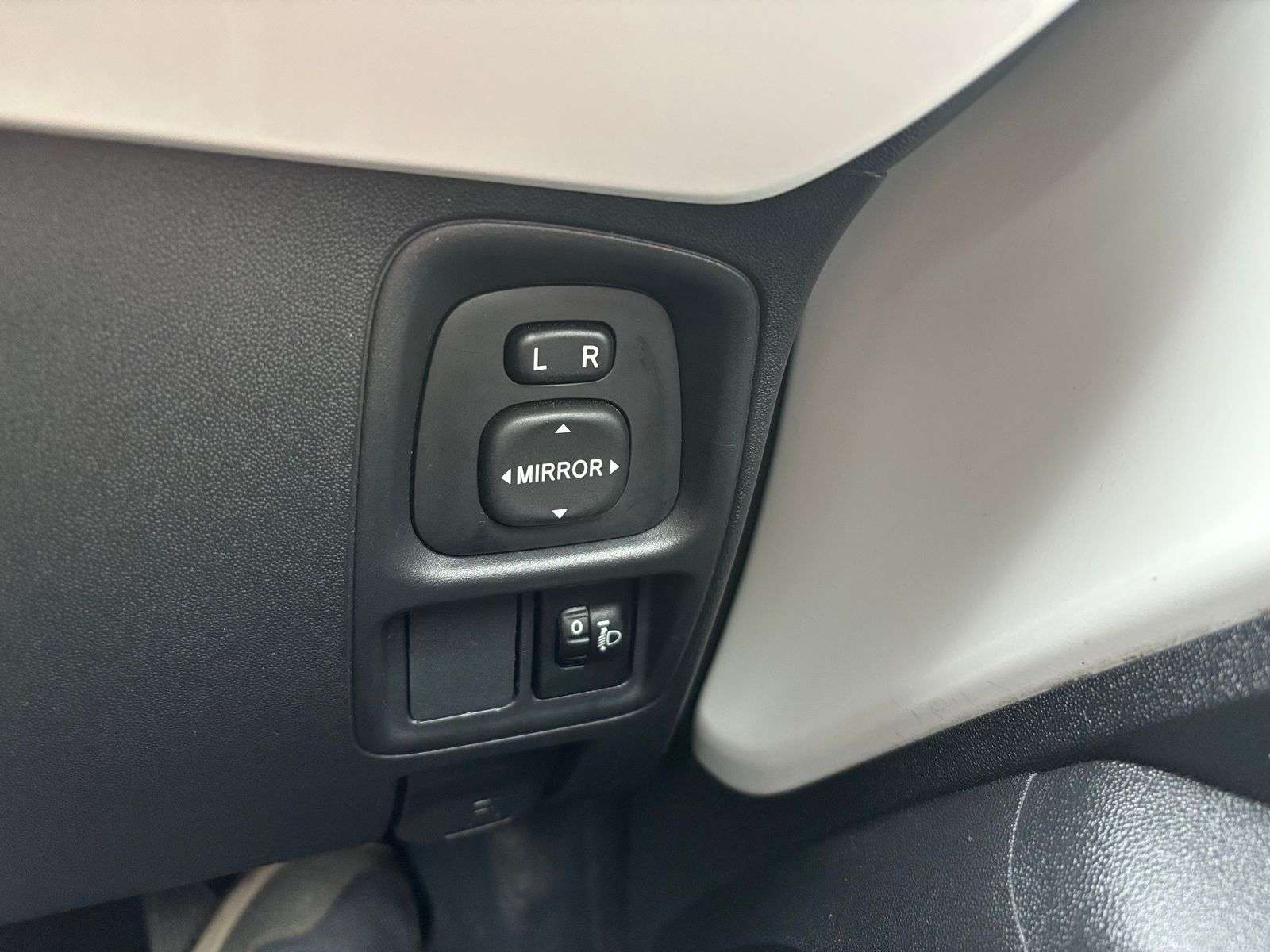 2017 TOYOTA AYGO 2017 TOYOTA AYGO