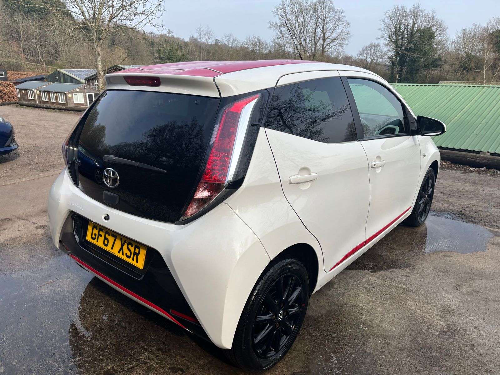 2017 TOYOTA AYGO 2017 TOYOTA AYGO