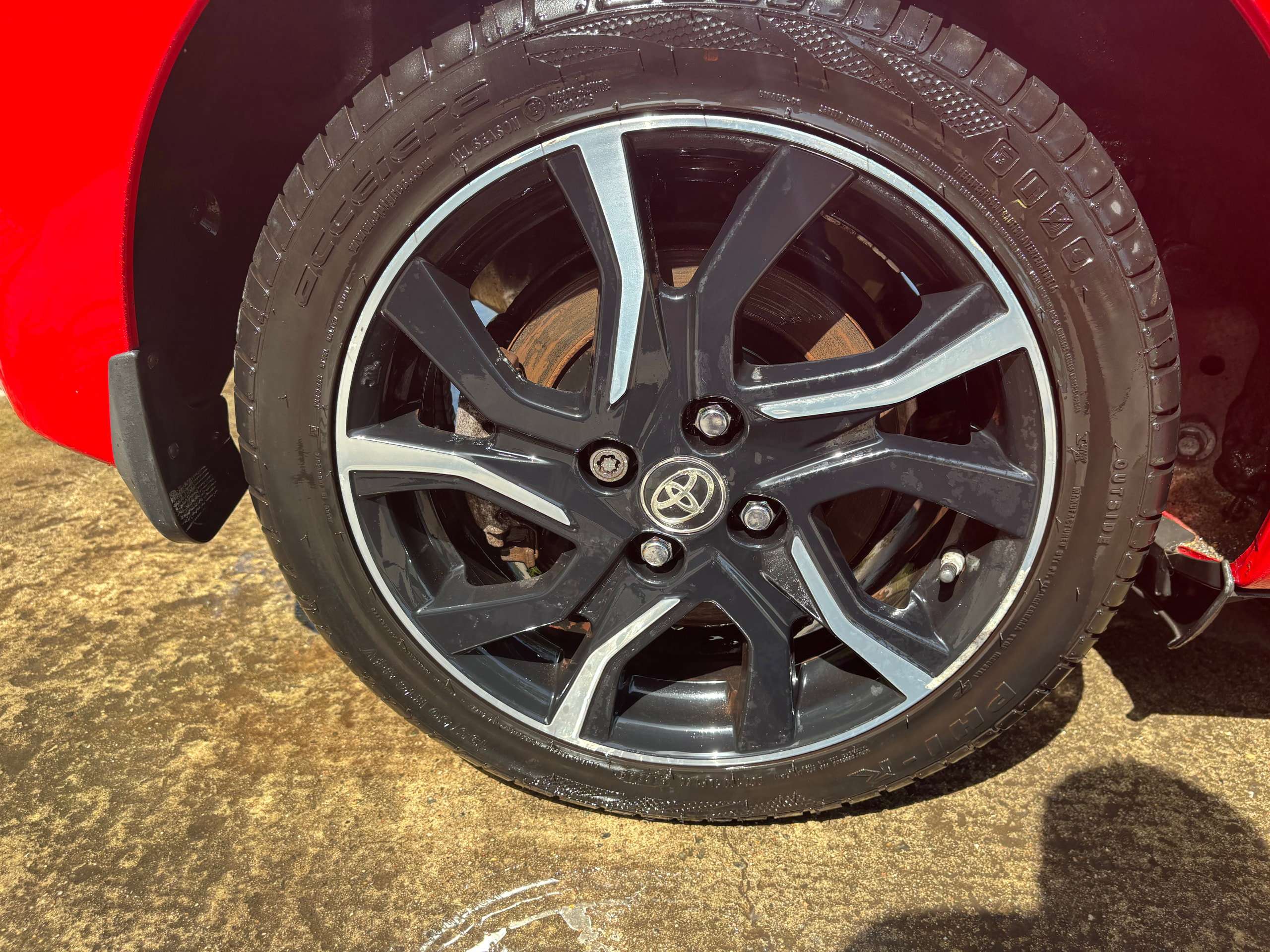 2016 TOYOTA YARIS 2016 TOYOTA YARIS