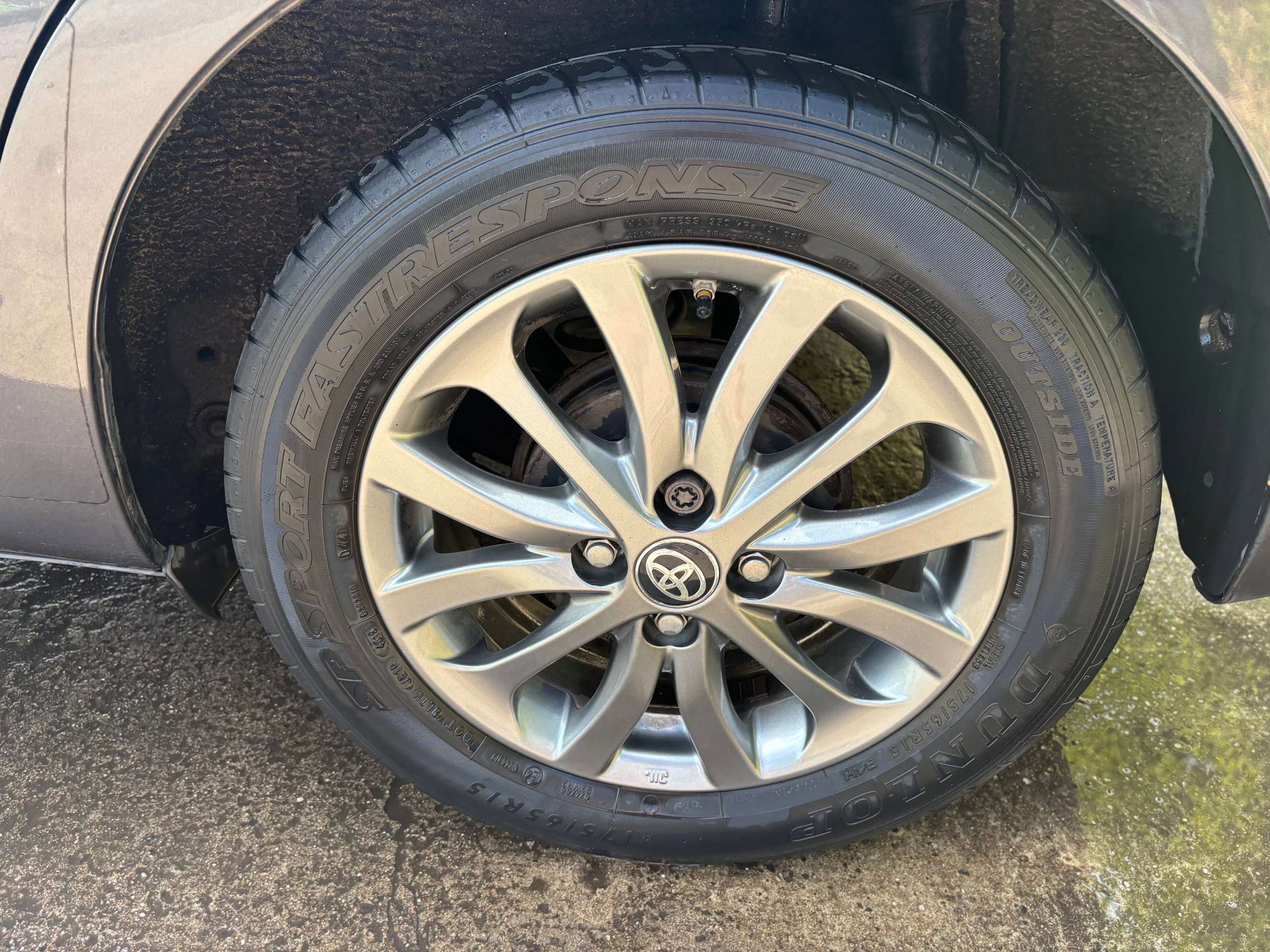 2016 TOYOTA YARIS 2016 TOYOTA YARIS