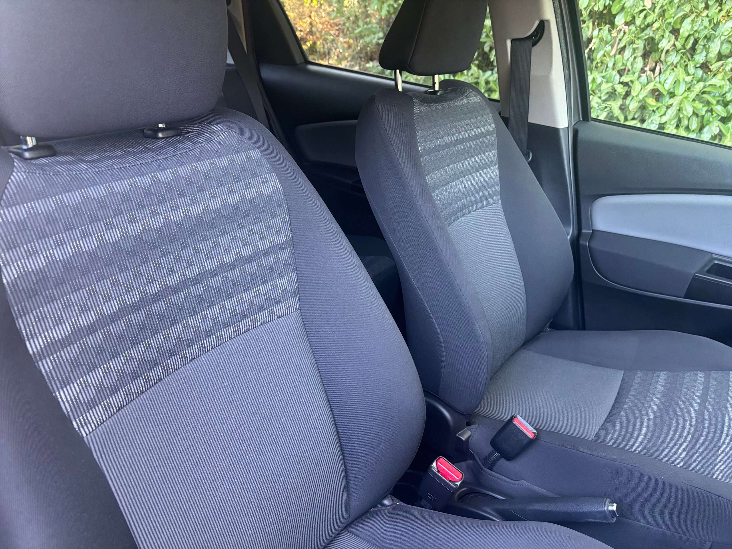 2016 TOYOTA YARIS 2016 TOYOTA YARIS