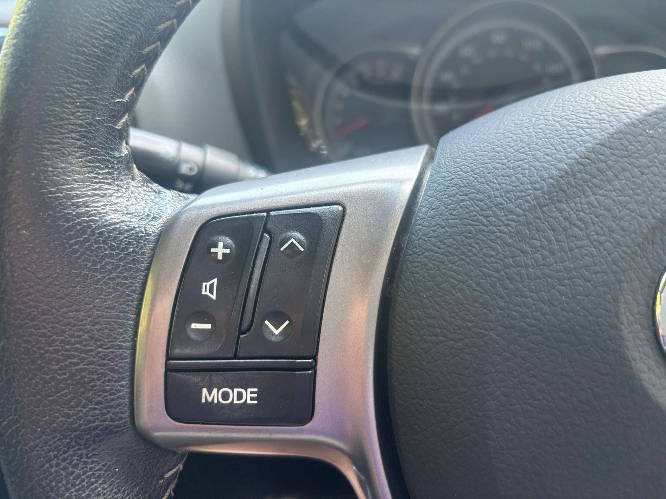 2016 TOYOTA YARIS 2016 TOYOTA YARIS