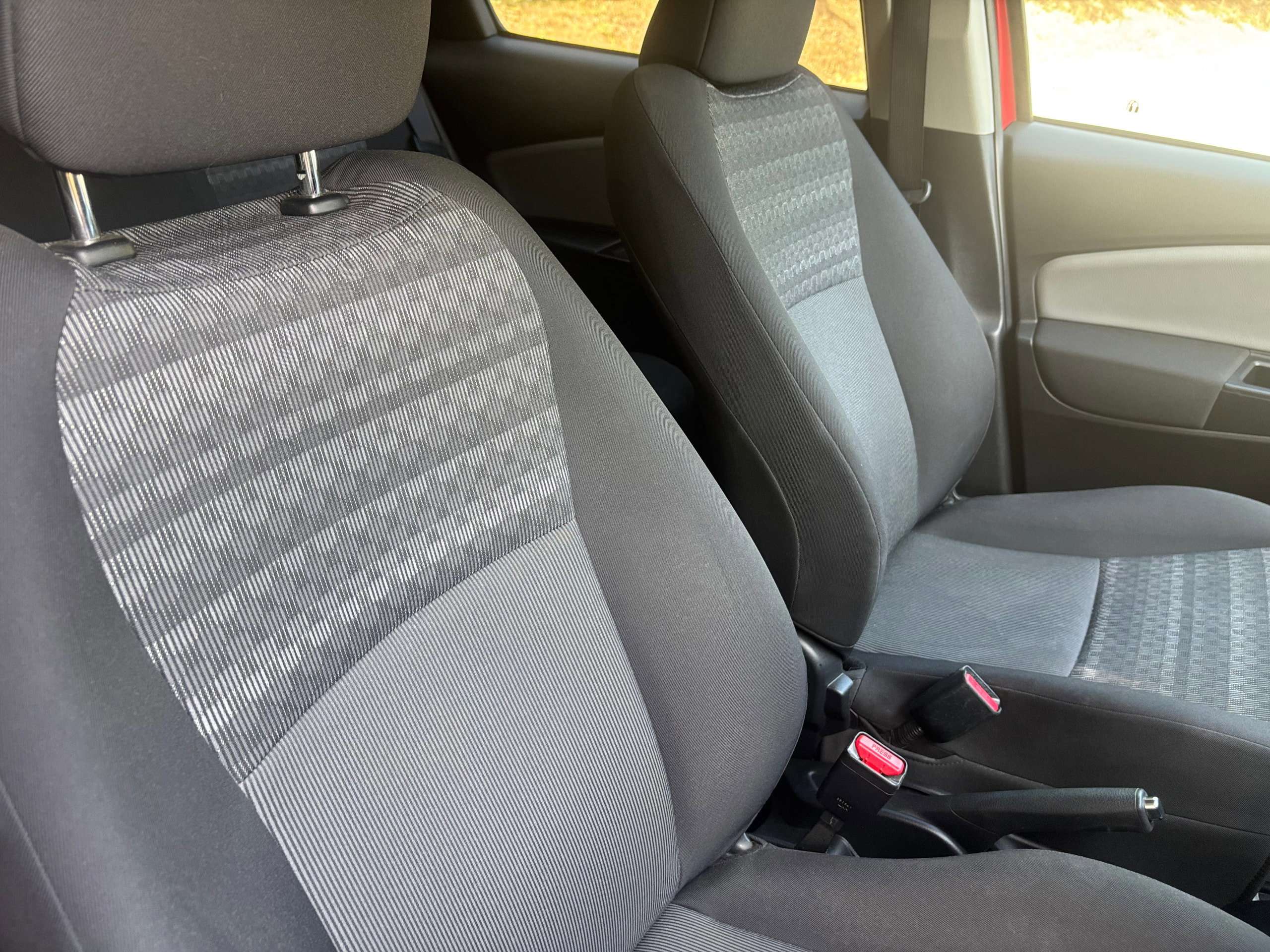 2016 TOYOTA YARIS 2016 TOYOTA YARIS