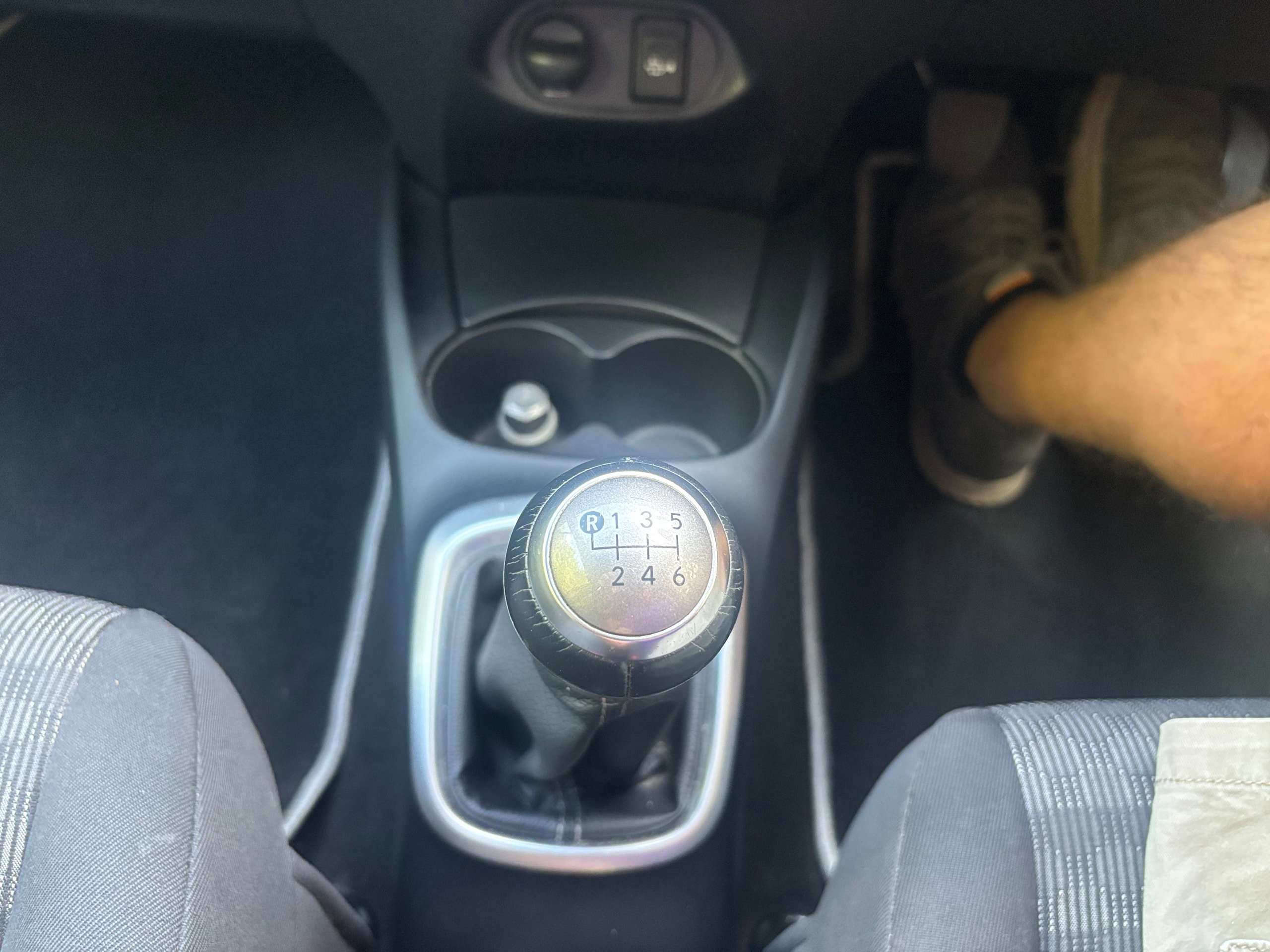 2016 TOYOTA YARIS 2016 TOYOTA YARIS