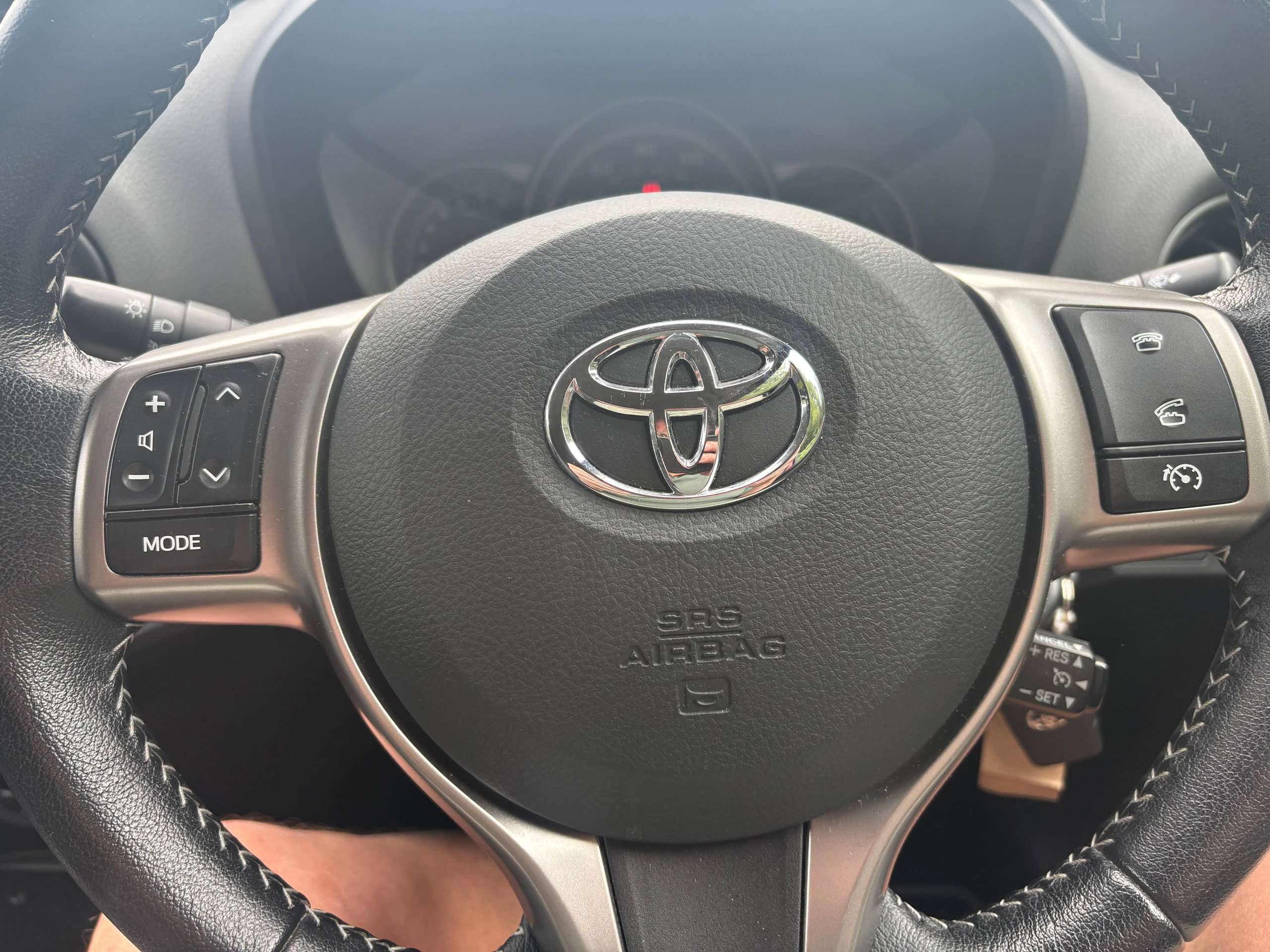 2017 TOYOTA YARIS 2017 TOYOTA YARIS