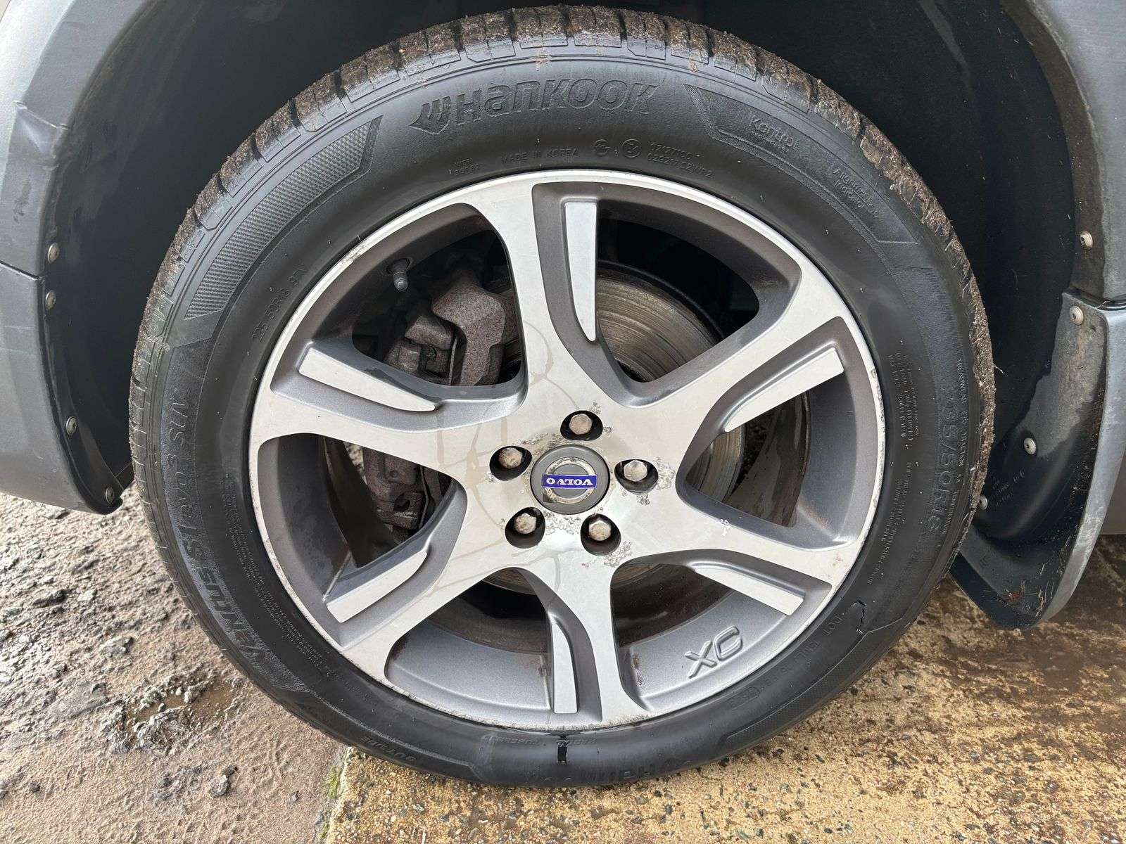 2011 VOLVO XC70 2011 VOLVO XC70