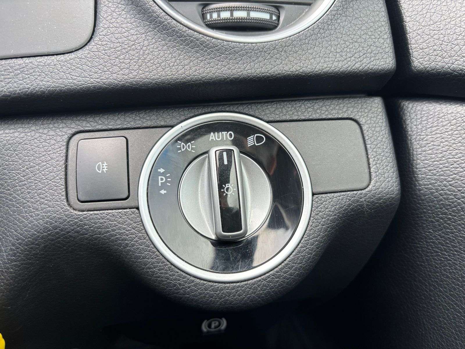 2012 MERCEDES-BENZ C CLASS 2012 MERCEDES-BENZ C CLASS