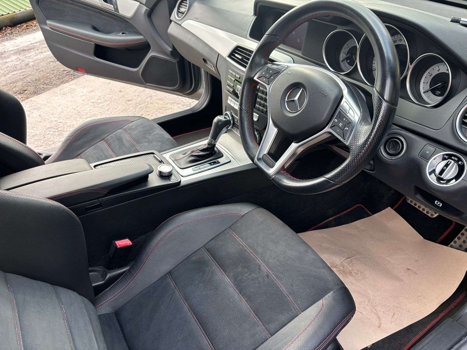 2012 MERCEDES-BENZ C CLASS 2012 MERCEDES-BENZ C CLASS