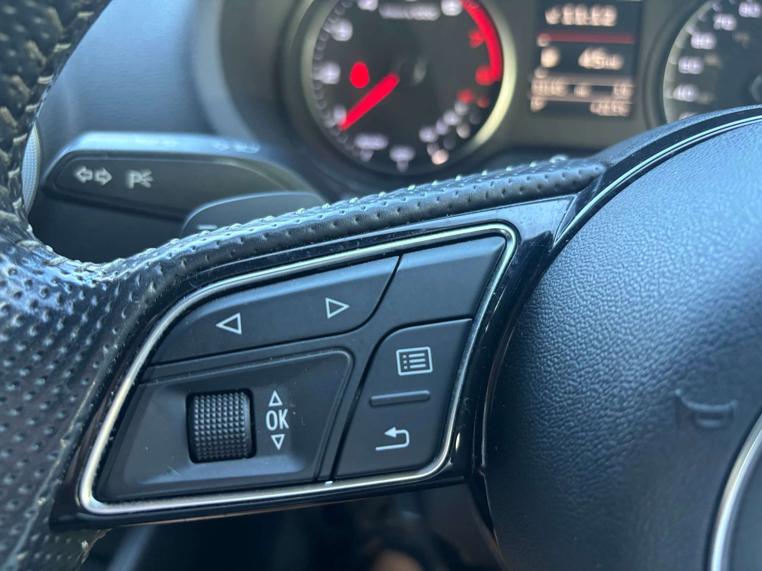 2016 AUDI A3 2016 AUDI A3