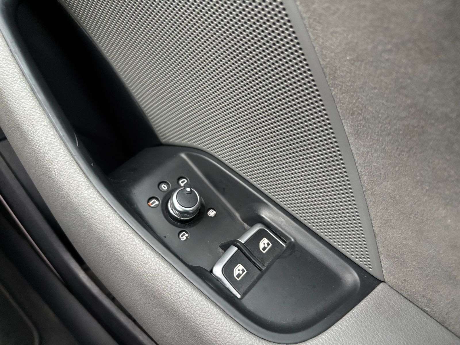 2017 AUDI A3 2017 AUDI A3