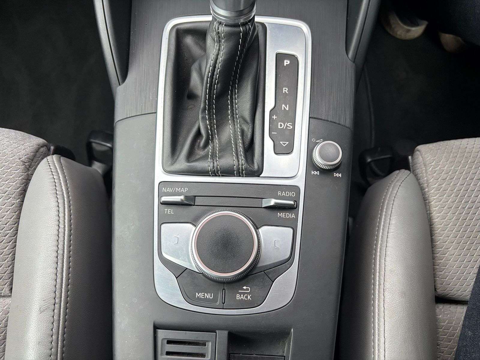 2017 AUDI A3 2017 AUDI A3