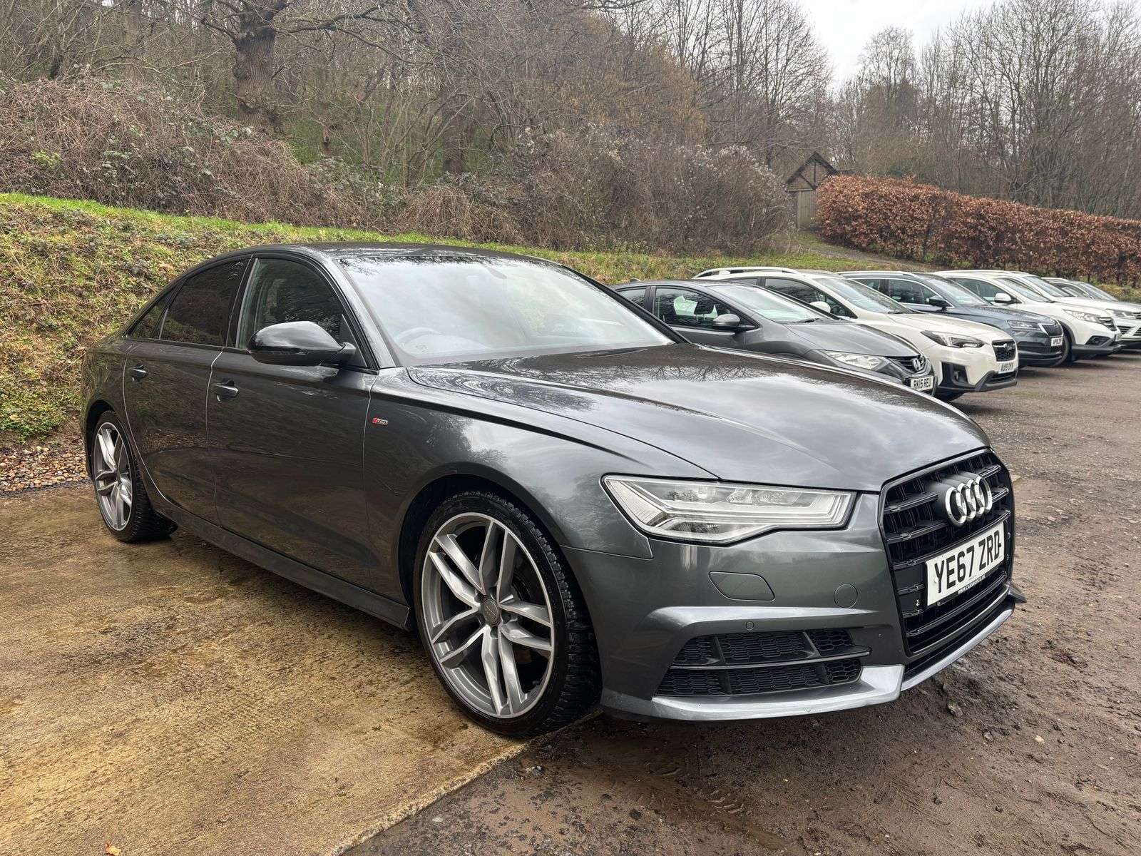 A 2017 AUDI A6 SALOON 2.0 TDI ultra Black Edition Saloon 4dr Diesel S Tronic Euro 6 (s/s) (190 ps) A 2017 AUDI A6 SALOON 2.0 TDI ultra Black Edition Saloon 4dr Diesel S Tronic Euro 6 (s/s) (190 ps)