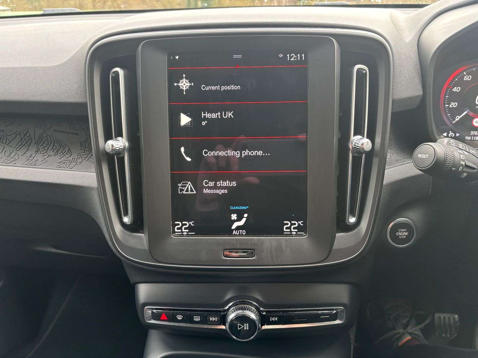 2021 VOLVO XC40 2021 VOLVO XC40