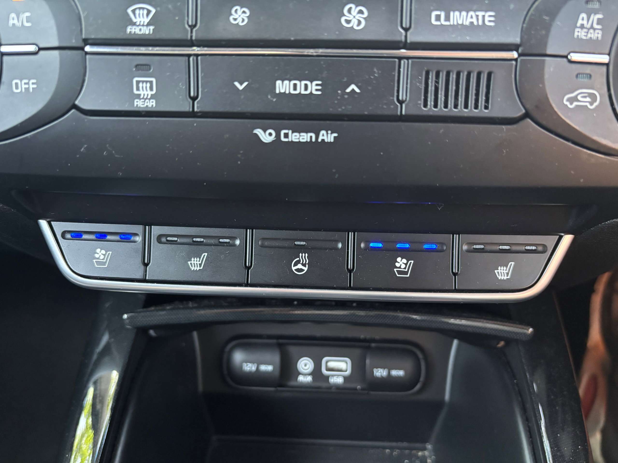 2016 KIA SORENTO 2016 KIA SORENTO
