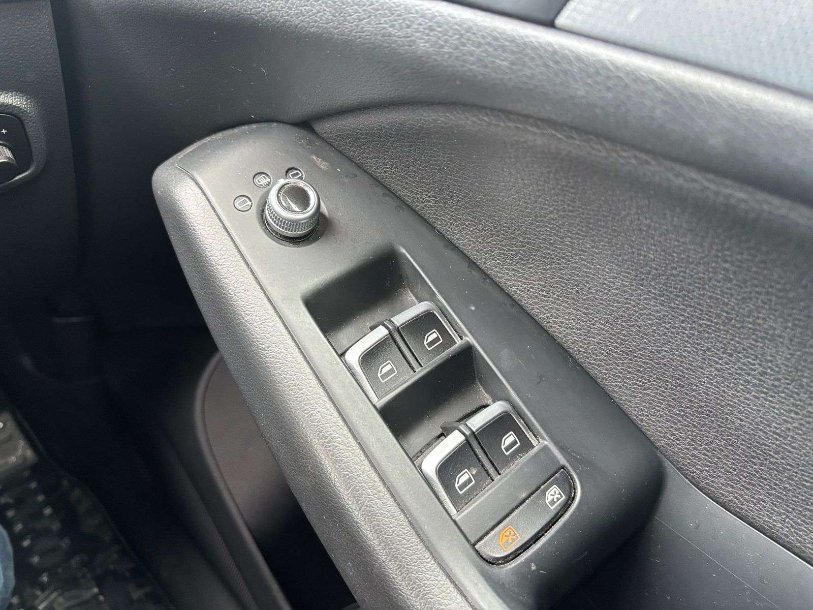 2016 AUDI Q5 2016 AUDI Q5