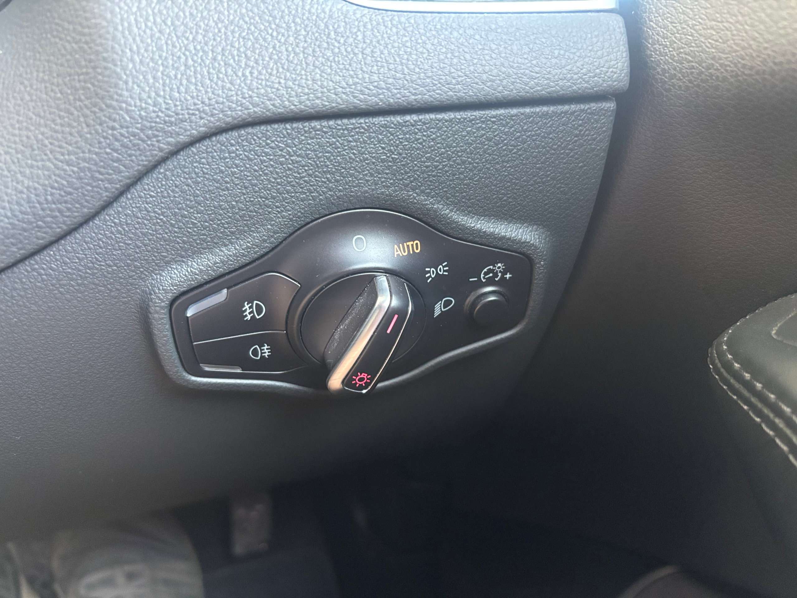 2016 AUDI Q5 2016 AUDI Q5