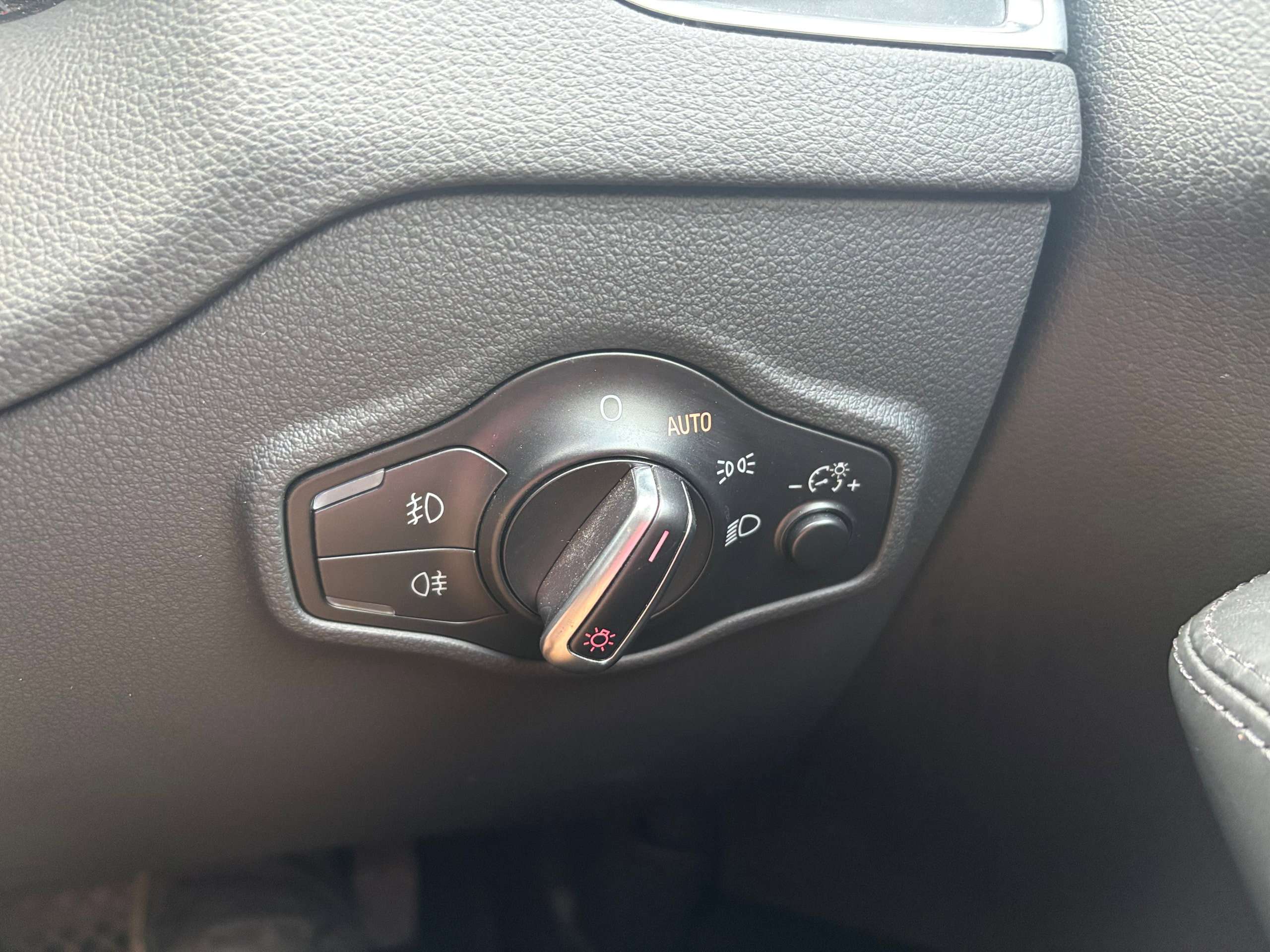 2016 AUDI Q5 2016 AUDI Q5