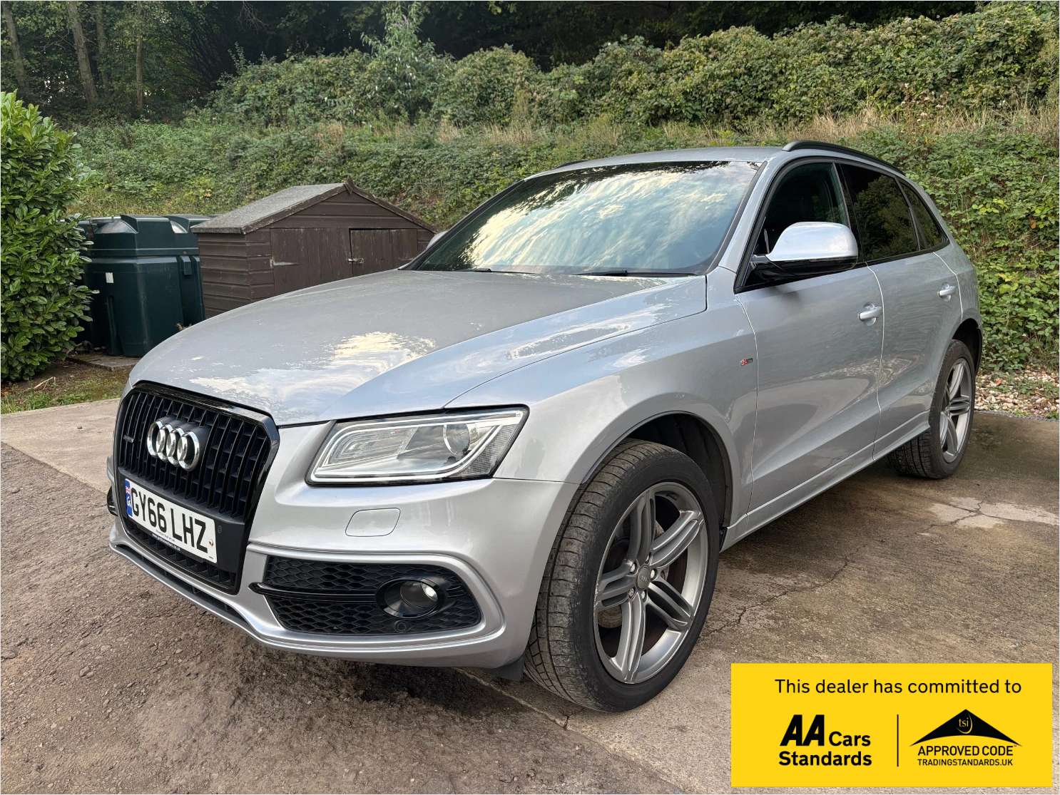 A 2016 AUDI Q5 2.0 TDI S line Plus SUV 5dr Diesel S Tronic quattro Euro 6 (s/s) (190 ps) A 2016 AUDI Q5 2.0 TDI S line Plus SUV 5dr Diesel S Tronic quattro Euro 6 (s/s) (190 ps)