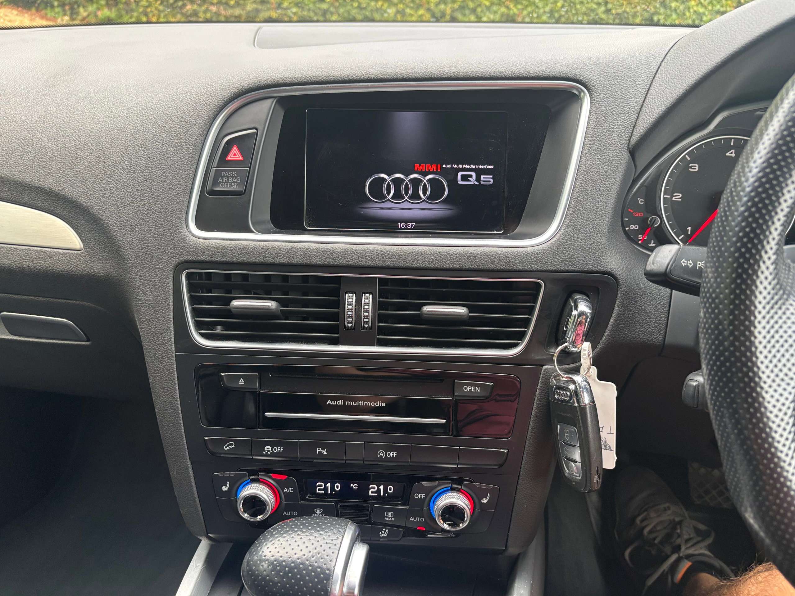 2016 AUDI Q5 2016 AUDI Q5