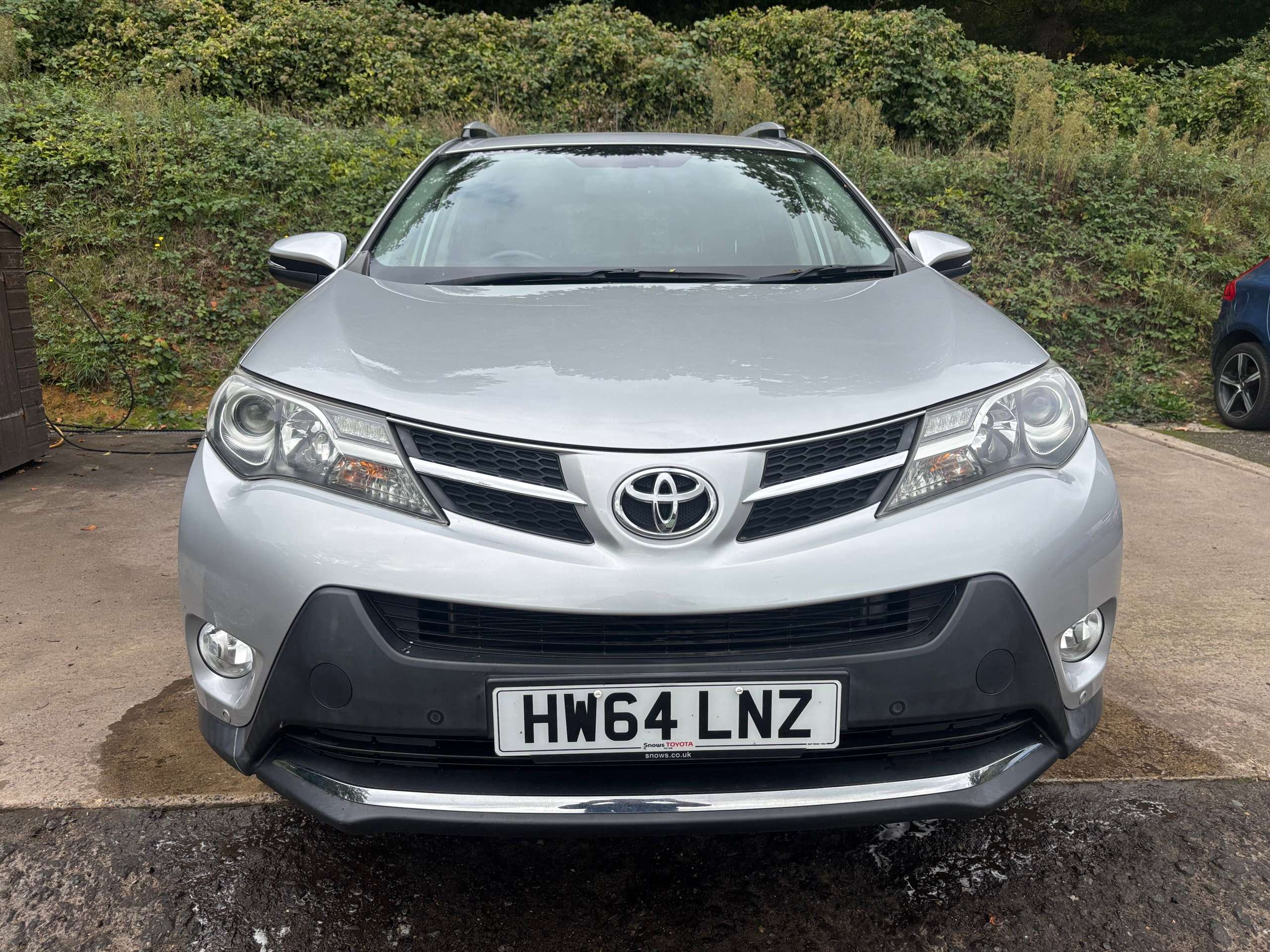 A 2014 TOYOTA RAV4 2.0 V-Matic Invincible SUV 5dr Petrol Multidrive S 4WD Euro 5 (151 ps) A 2014 TOYOTA RAV4 2.0 V-Matic Invincible SUV 5dr Petrol Multidrive S 4WD Euro 5 (151 ps)