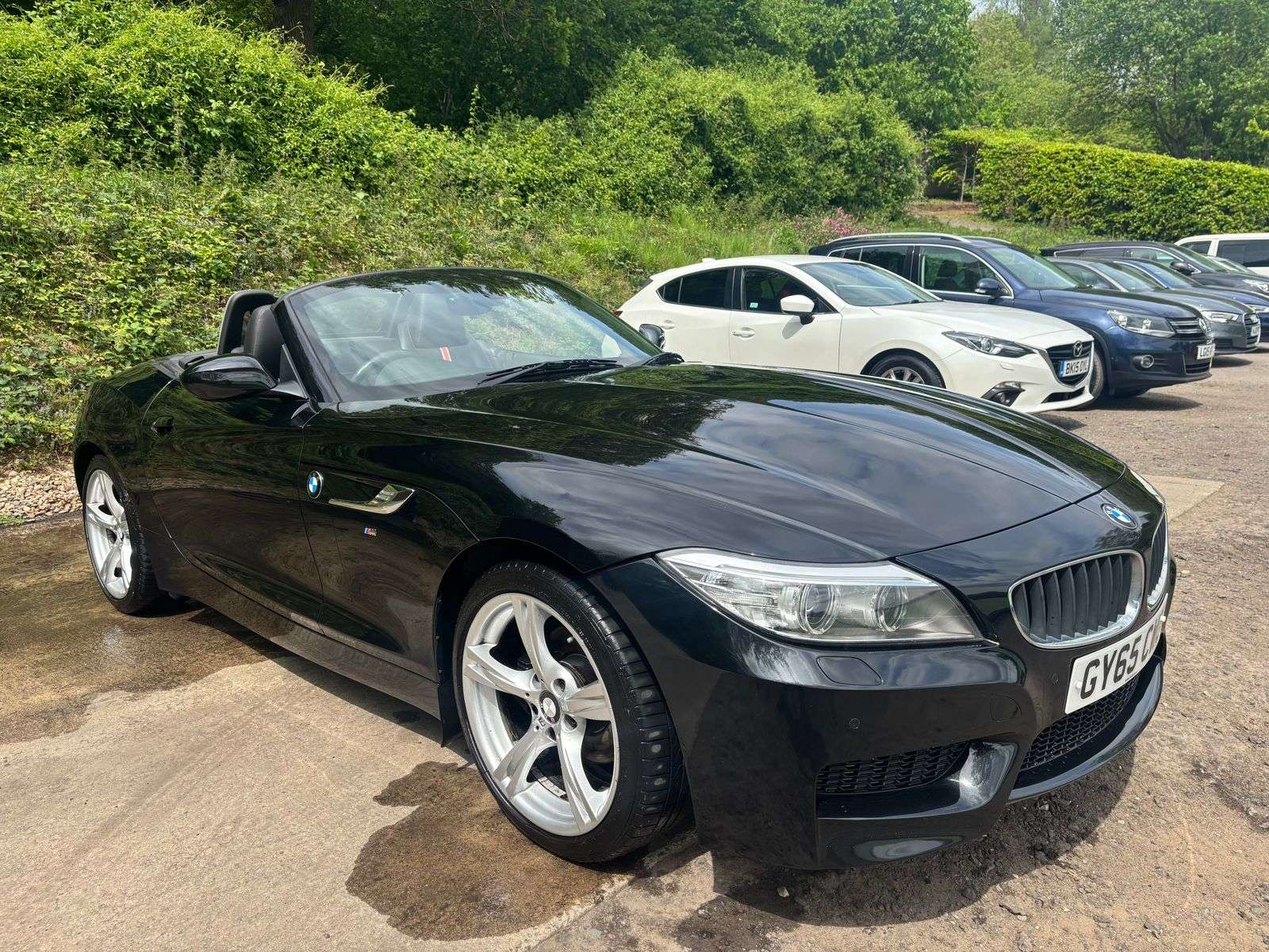 A 2015 BMW Z4 2.0 20i M Sport Convertible 2dr Petrol Auto sDrive Euro 6 (184 ps) A 2015 BMW Z4 2.0 20i M Sport Convertible 2dr Petrol Auto sDrive Euro 6 (184 ps)