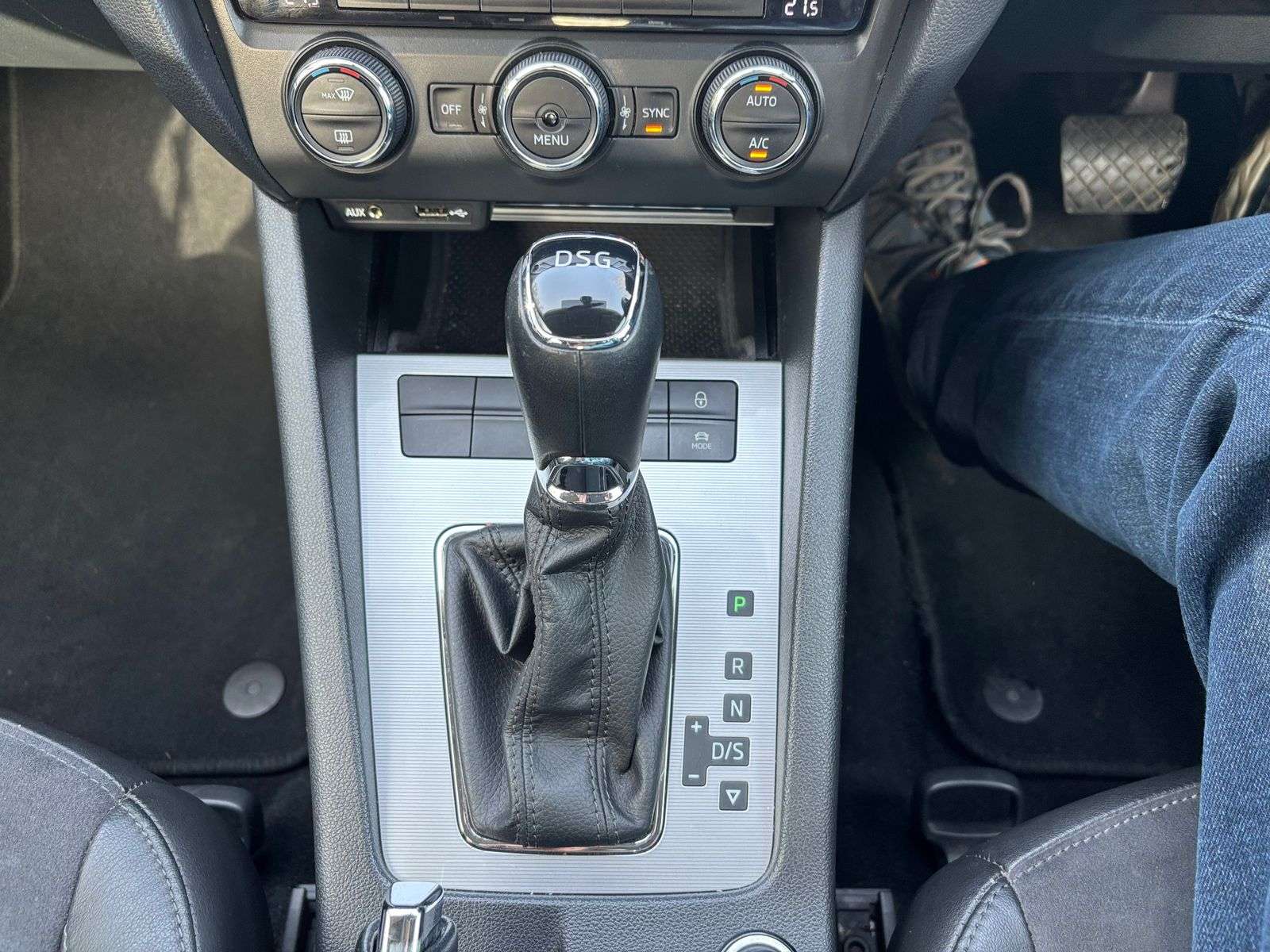 2016 SKODA OCTAVIA 2016 SKODA OCTAVIA