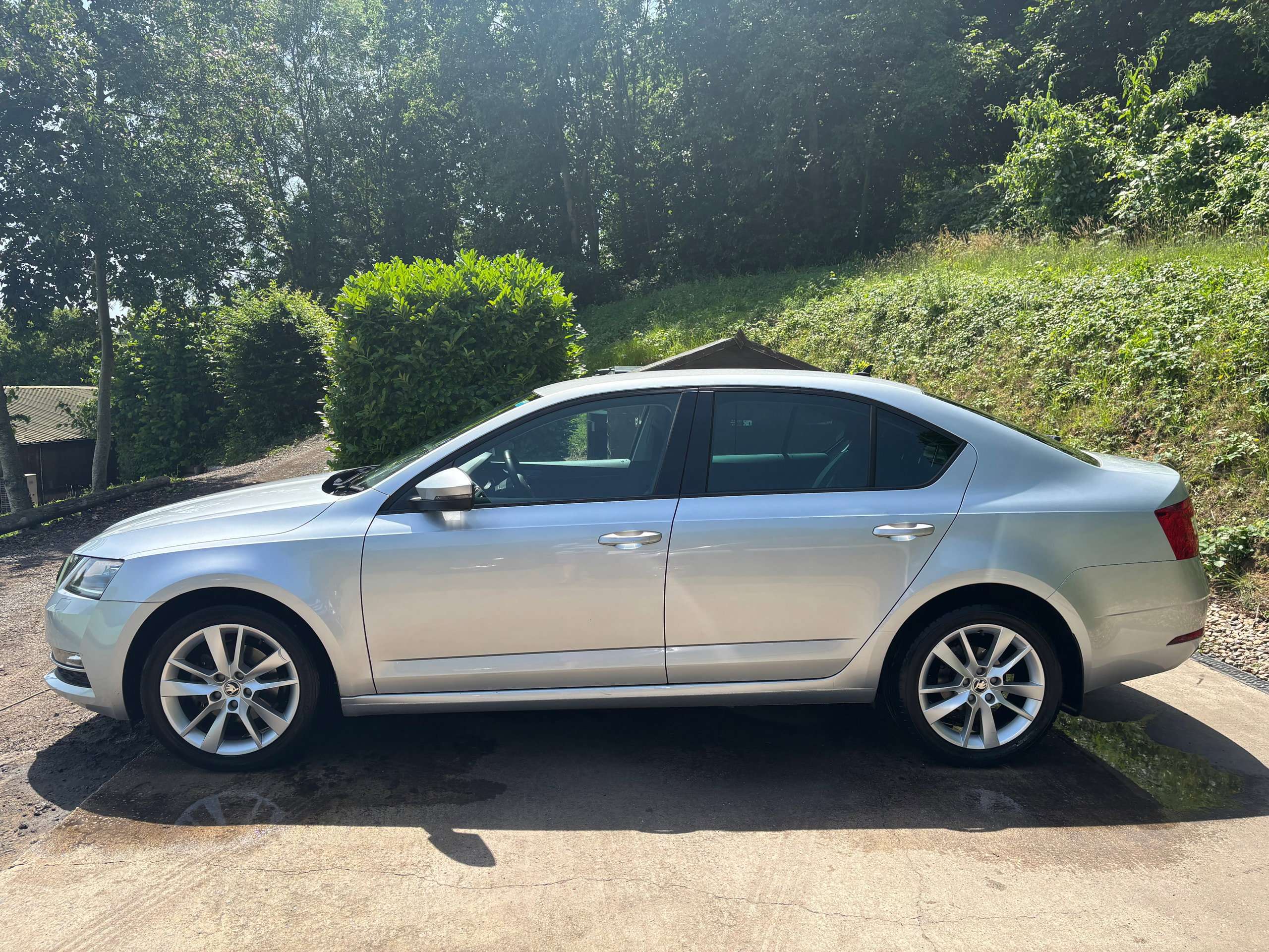 2017 SKODA OCTAVIA 2017 SKODA OCTAVIA