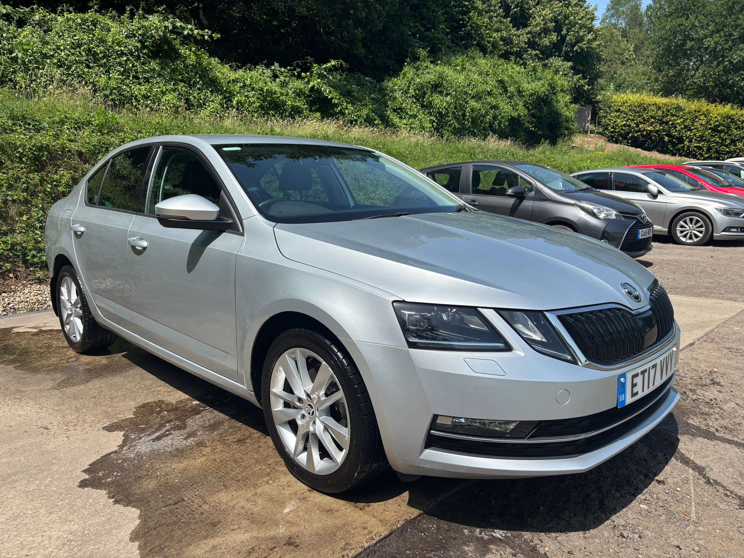A 2017 SKODA OCTAVIA 1.4 TSI SE L Hatchback 5dr Petrol DSG Euro 6 (s/s) (150 ps) A 2017 SKODA OCTAVIA 1.4 TSI SE L Hatchback 5dr Petrol DSG Euro 6 (s/s) (150 ps)