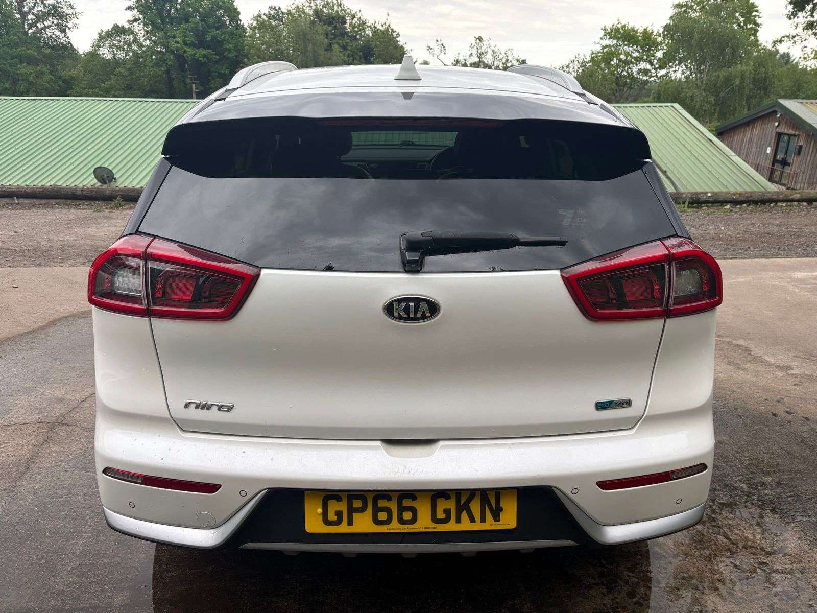 2016 KIA NIRO 2016 KIA NIRO