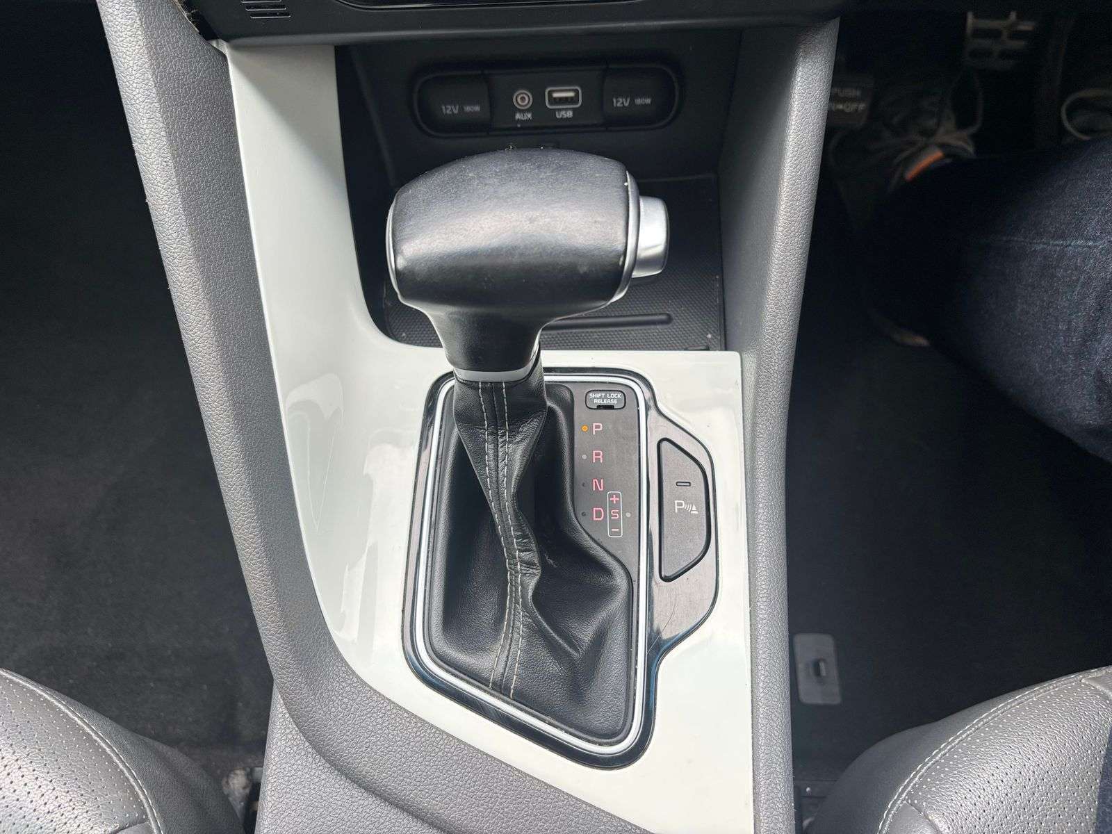 2016 KIA NIRO 2016 KIA NIRO