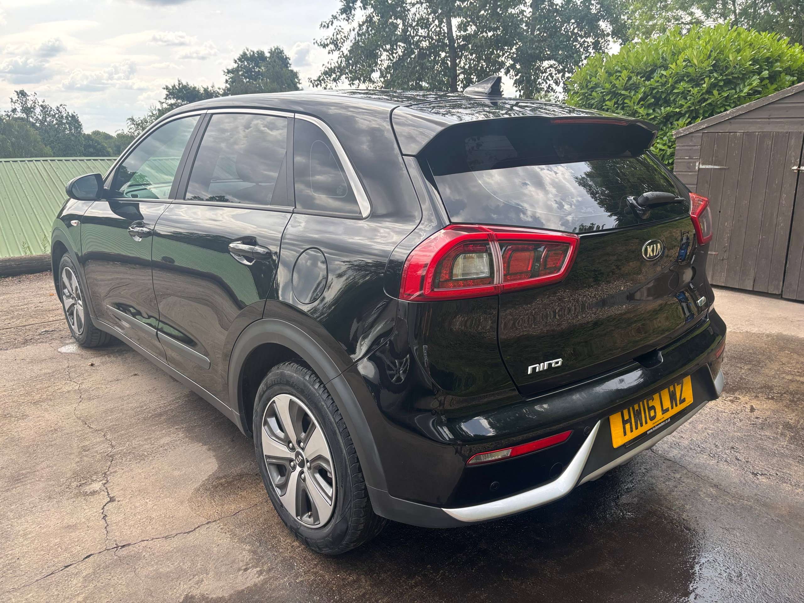 2016 KIA NIRO 2016 KIA NIRO