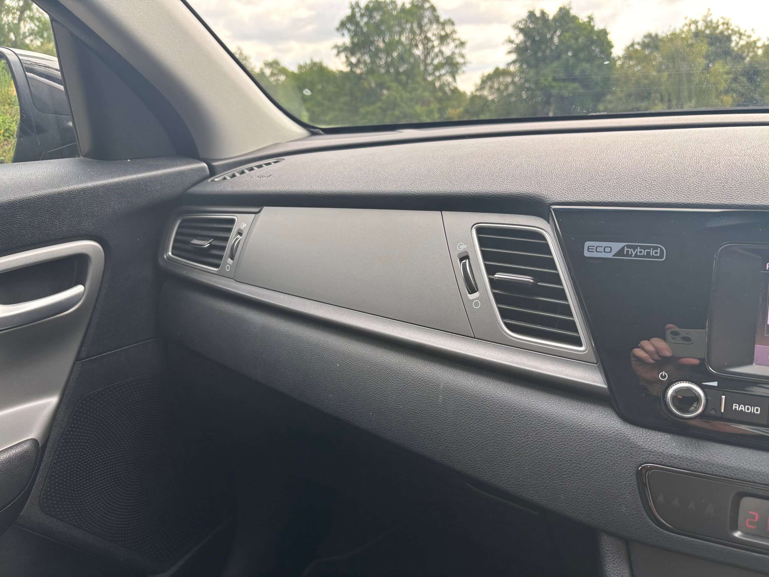 2016 KIA NIRO 2016 KIA NIRO