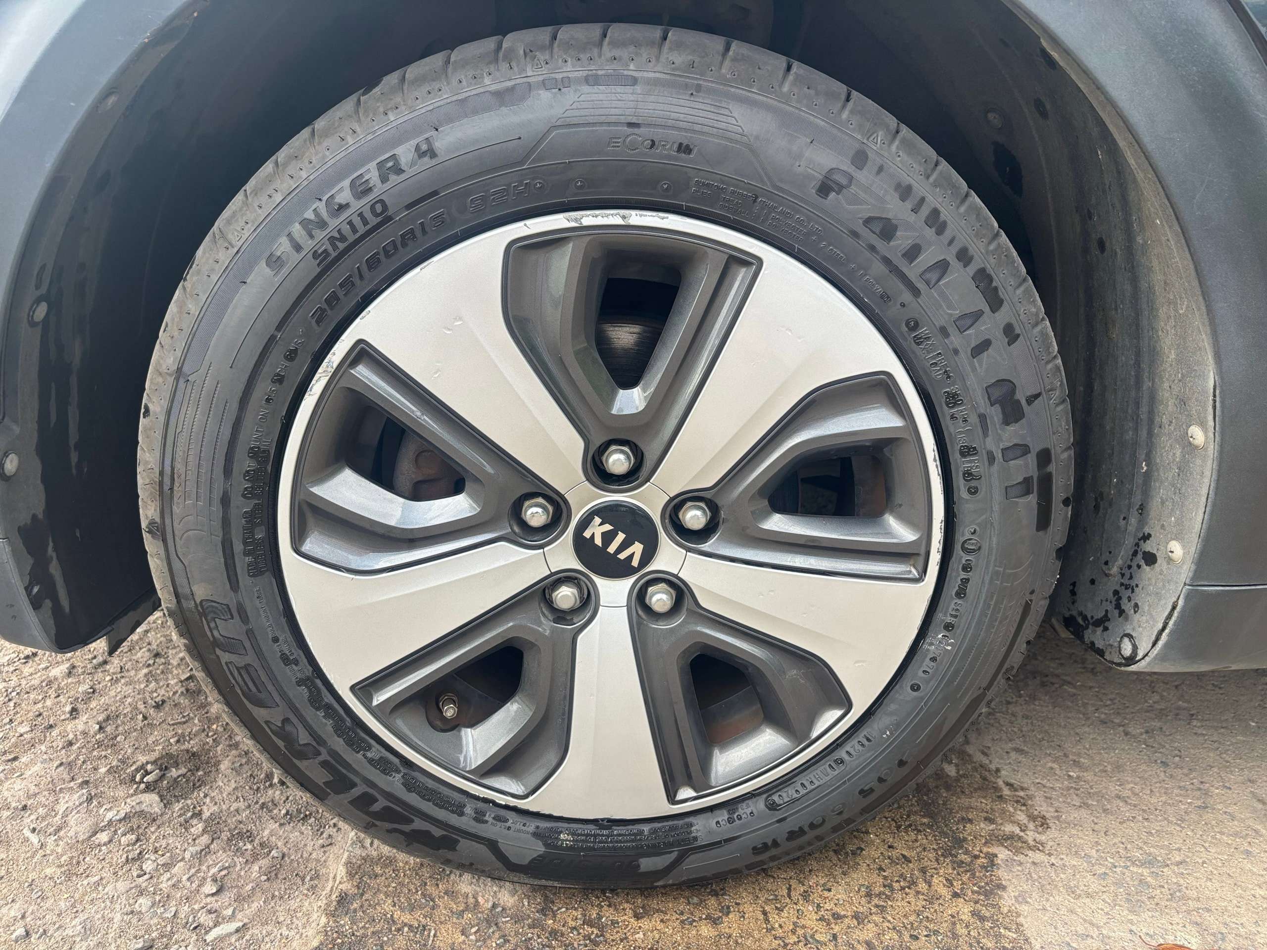 2016 KIA NIRO 2016 KIA NIRO