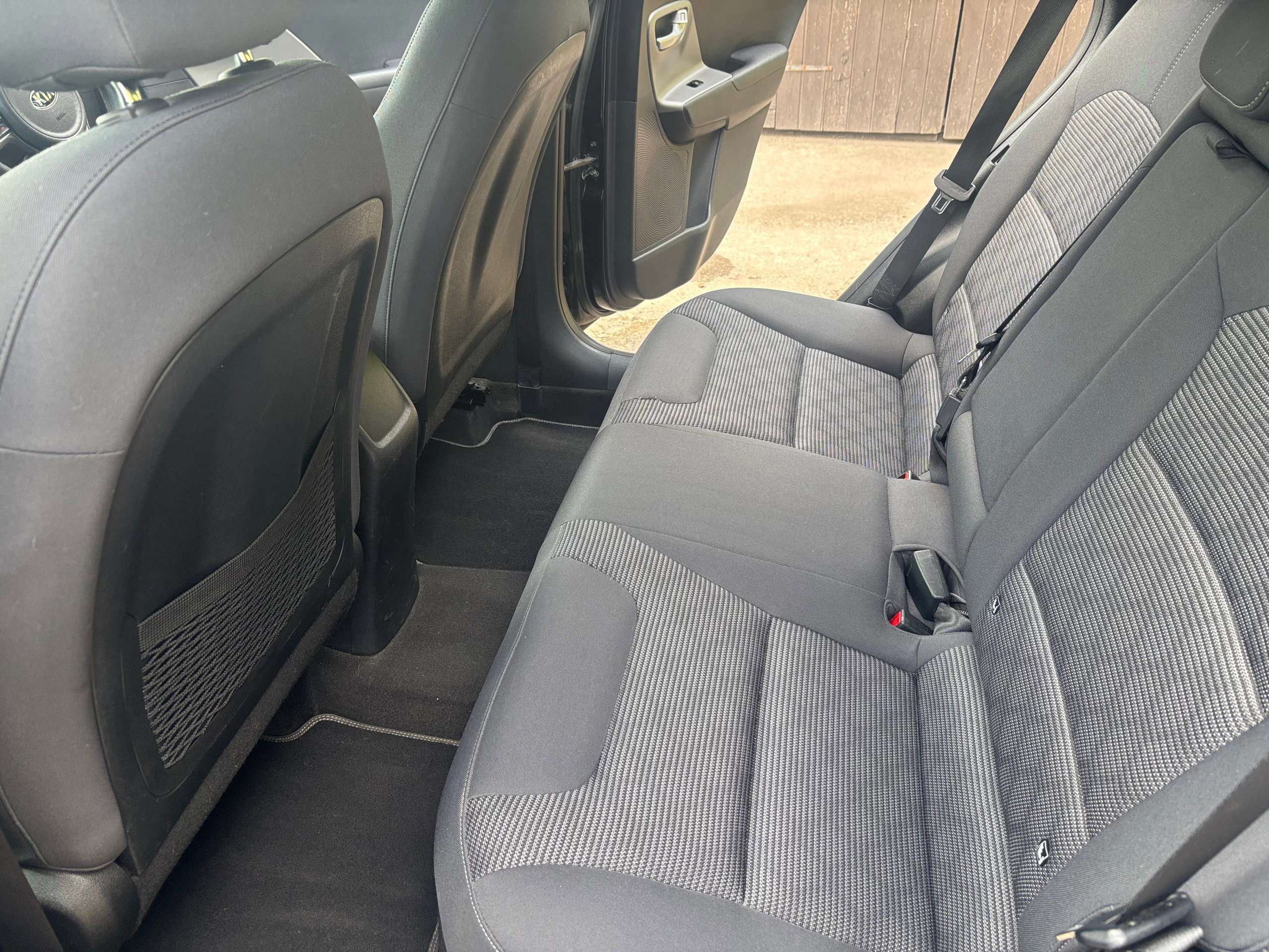 2016 KIA NIRO 2016 KIA NIRO